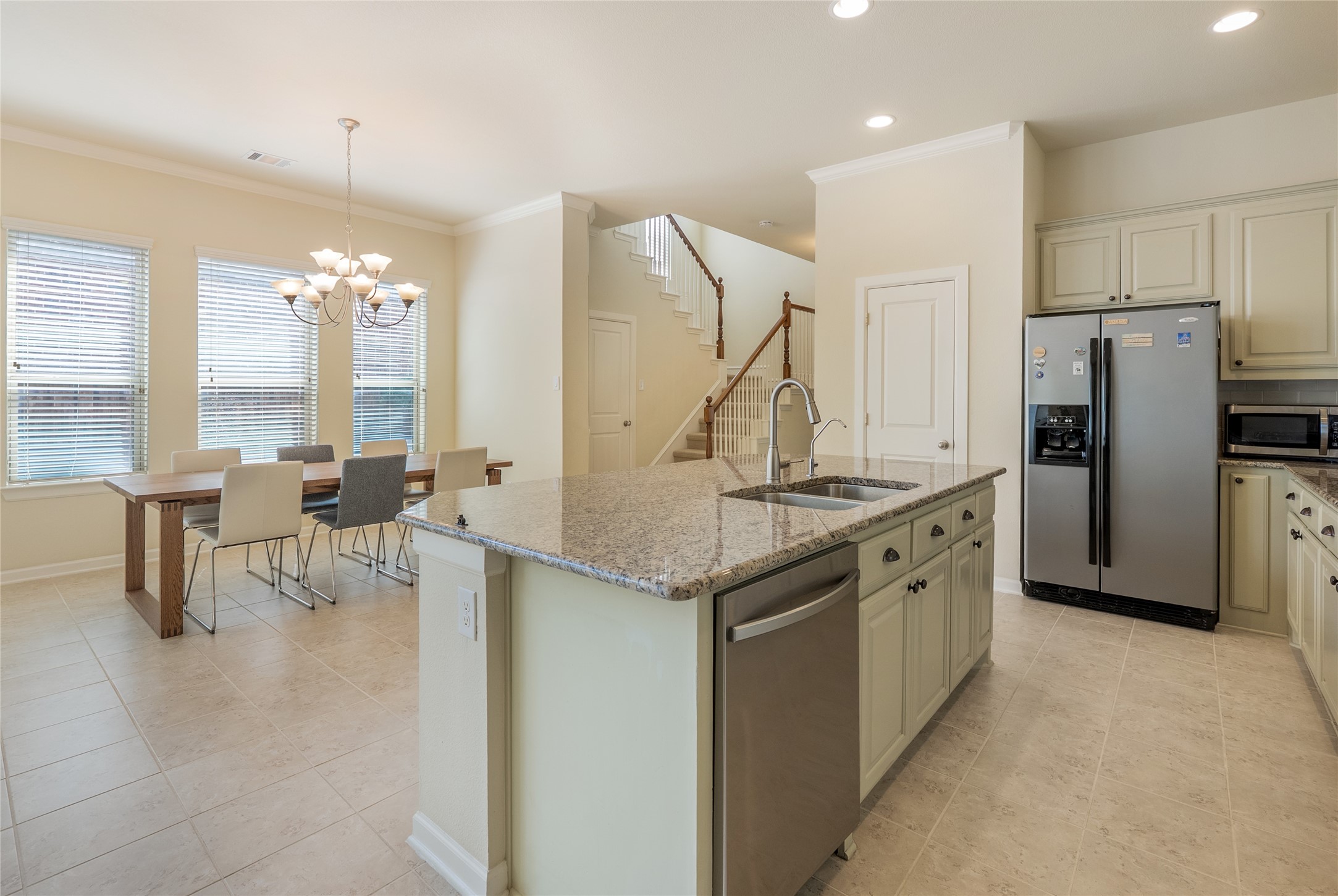 1009 Winter Fire Way