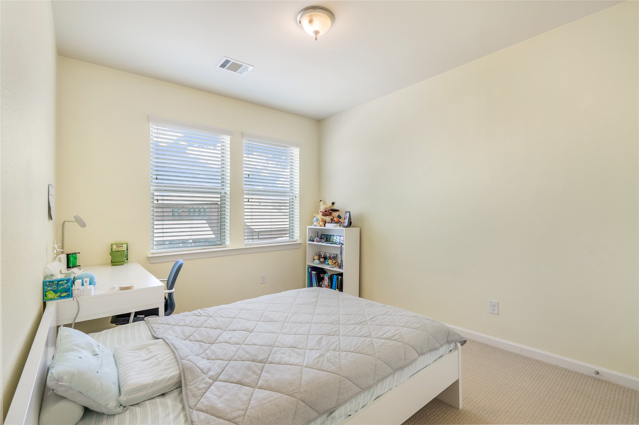 1009 Winter Fire Way