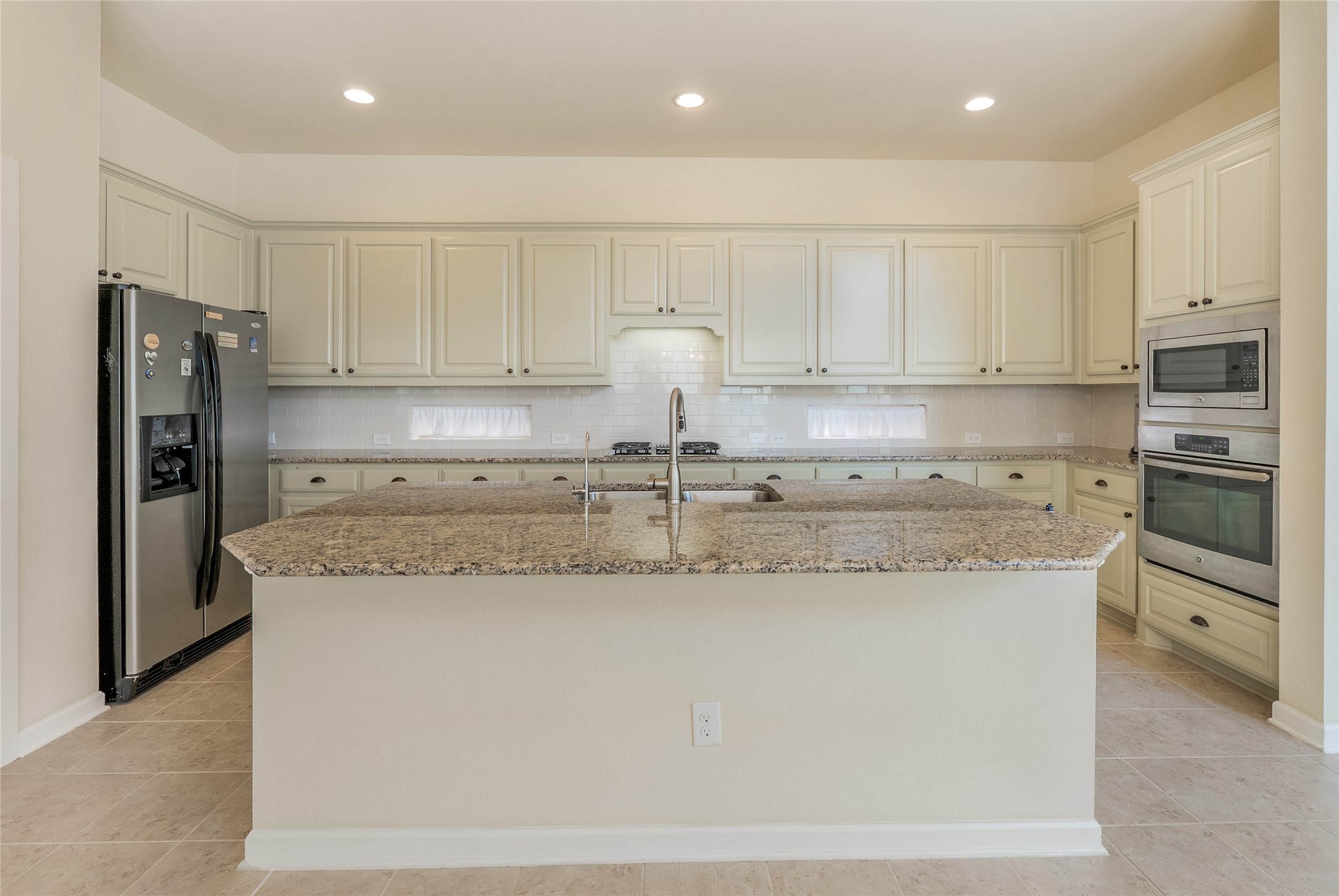 1009 Winter Fire Way