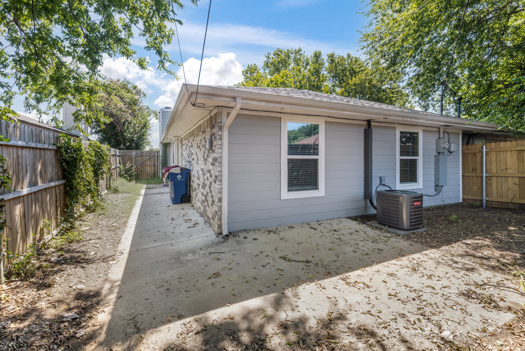950 Irene Street