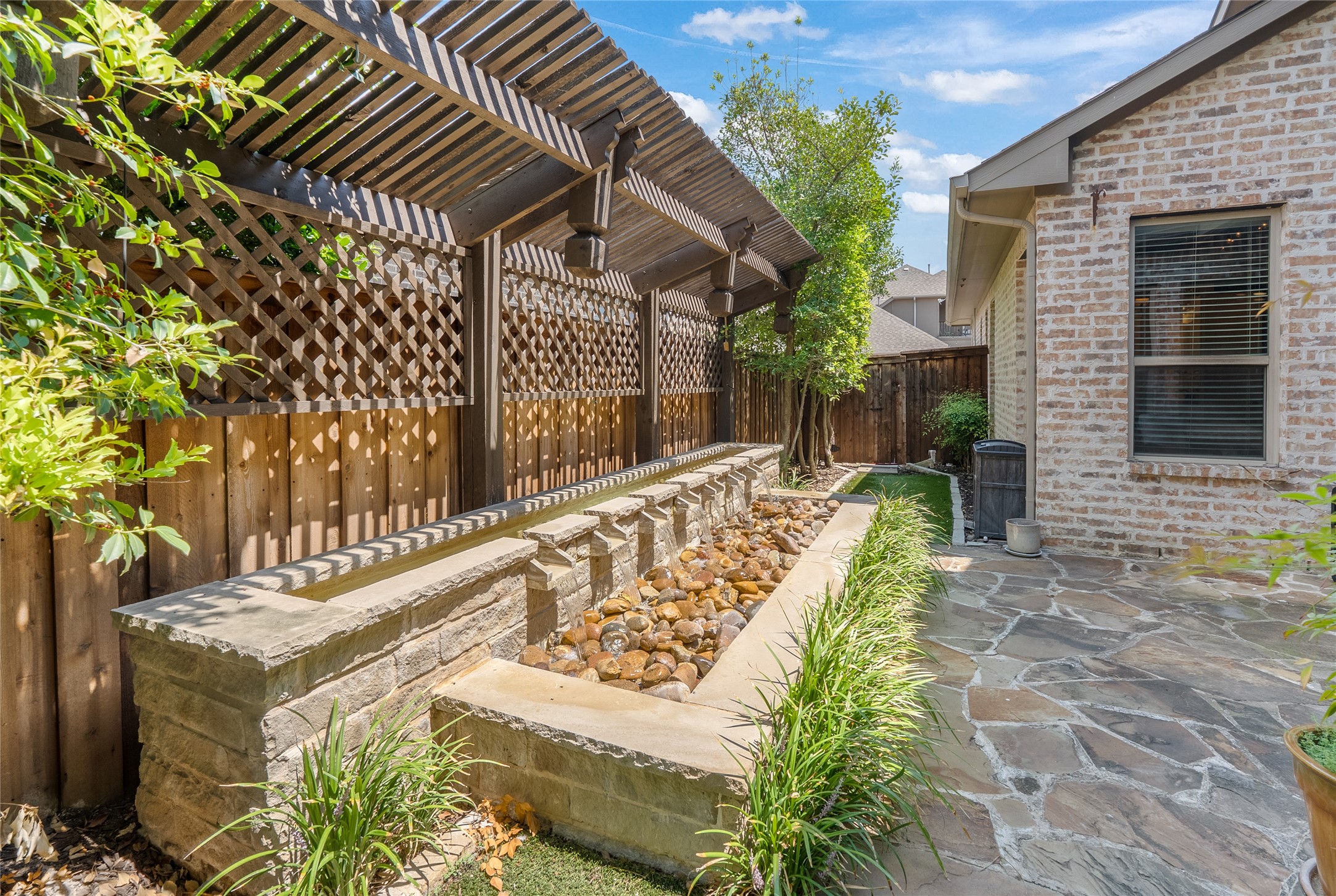 3809 Canton Jade Way