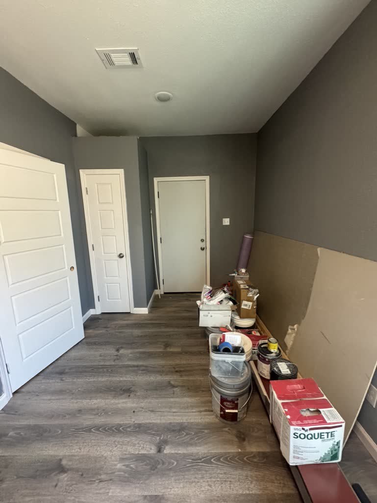 209 N Abbott Street B