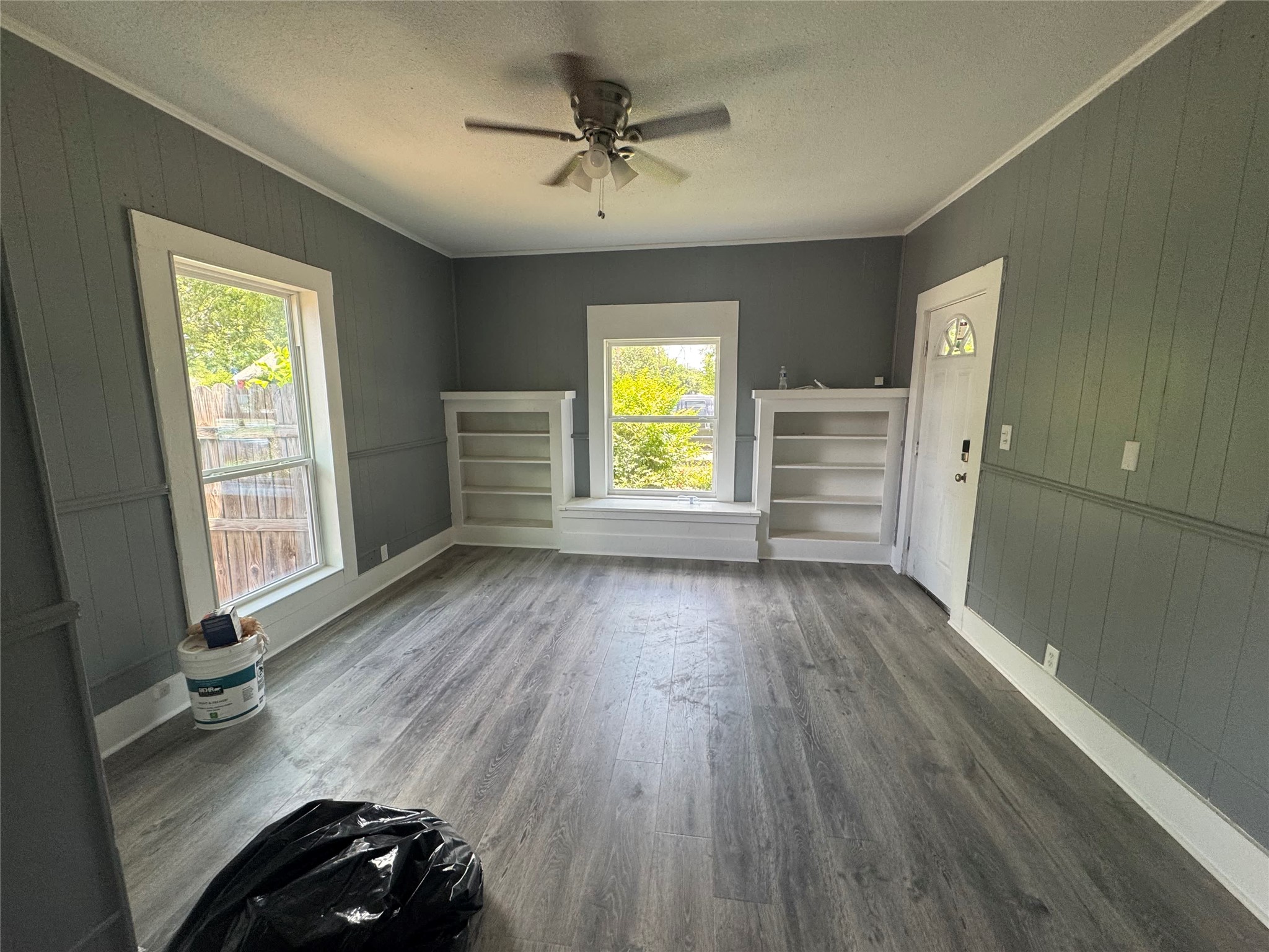 209 N Abbott Street B