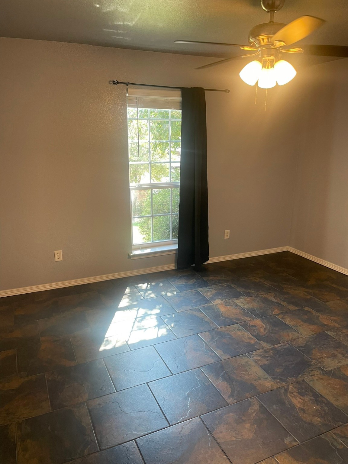 4903 Vaquero Drive