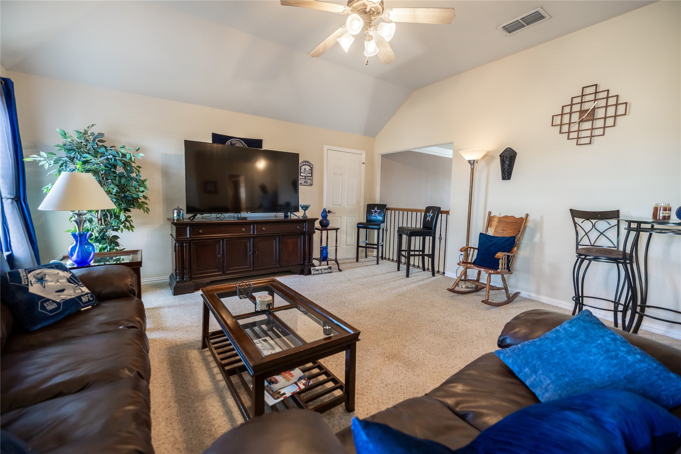 4313 Leeds Drive