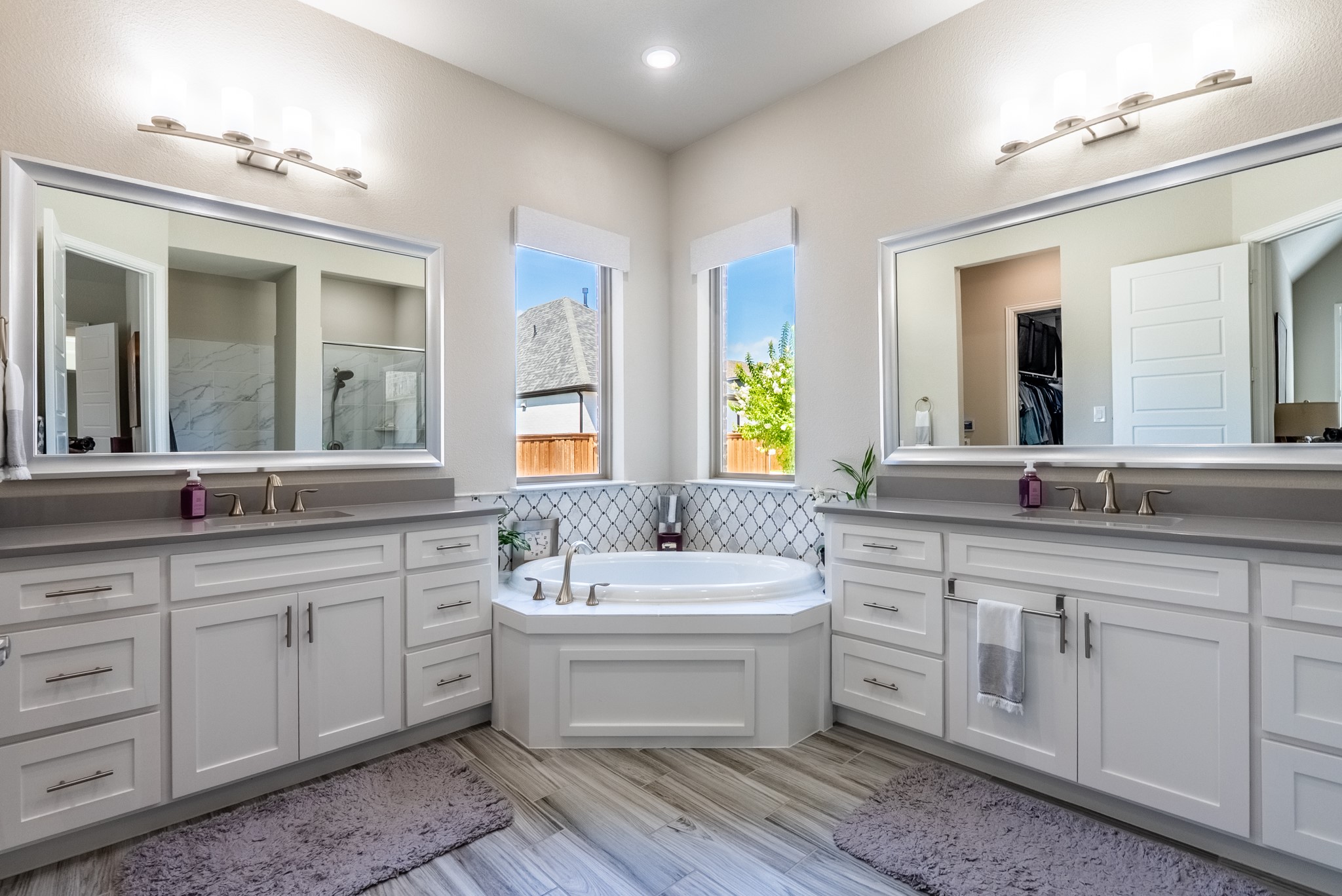 1806 Birds Fort Trail