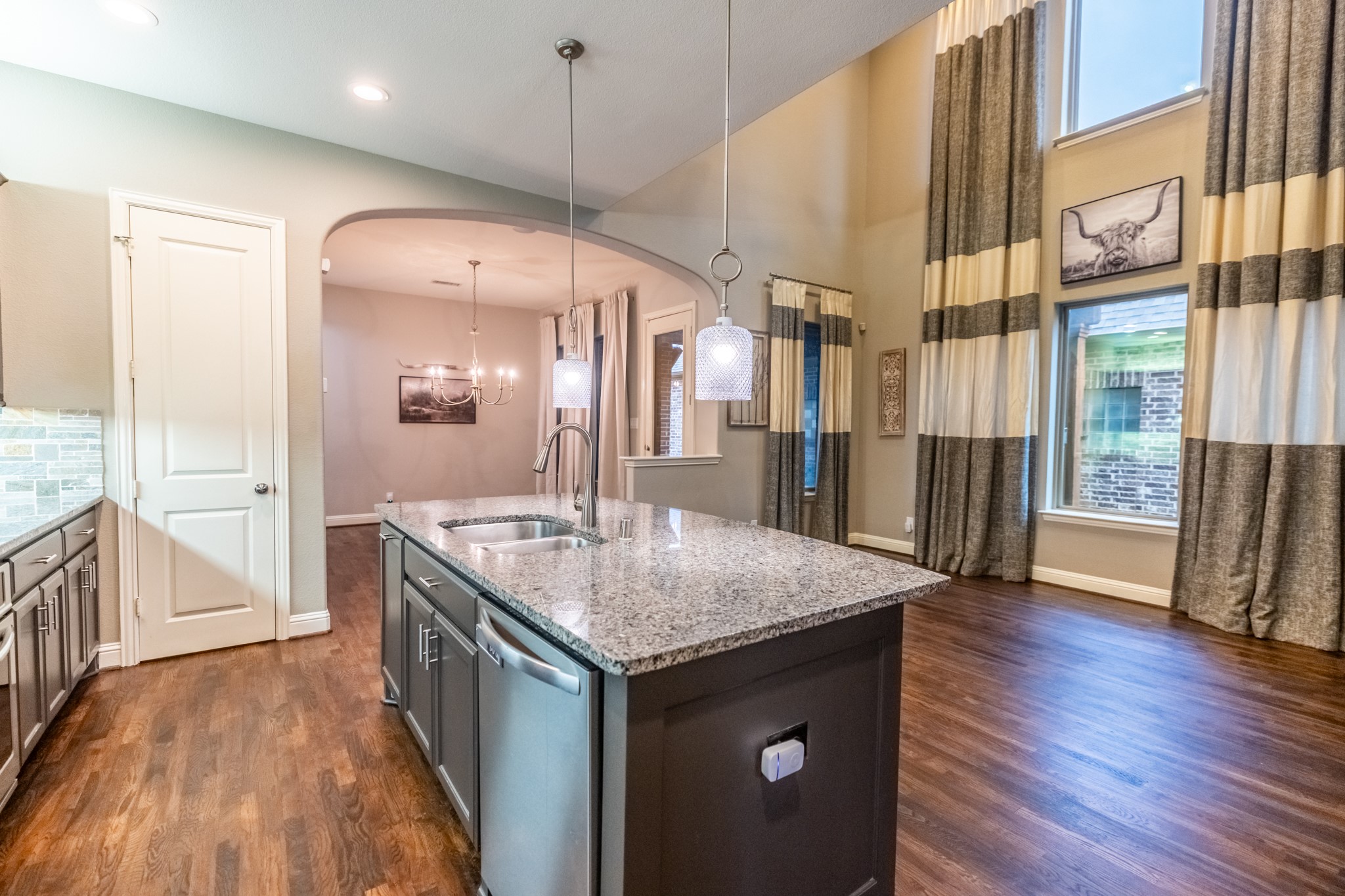 3903 Canton Jade Way