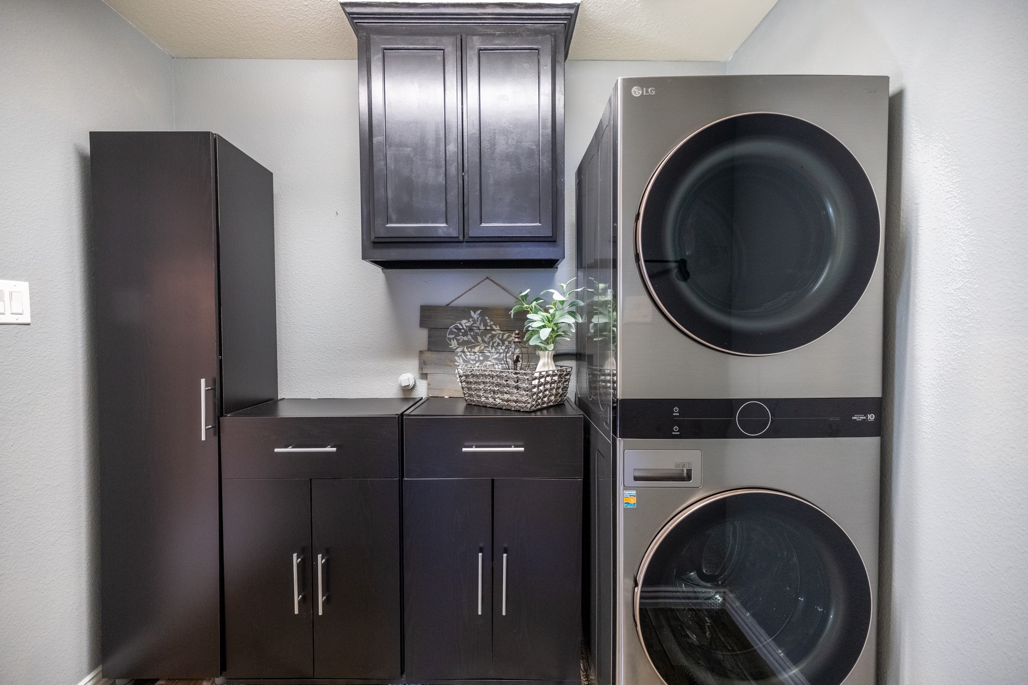 3903 Canton Jade Way