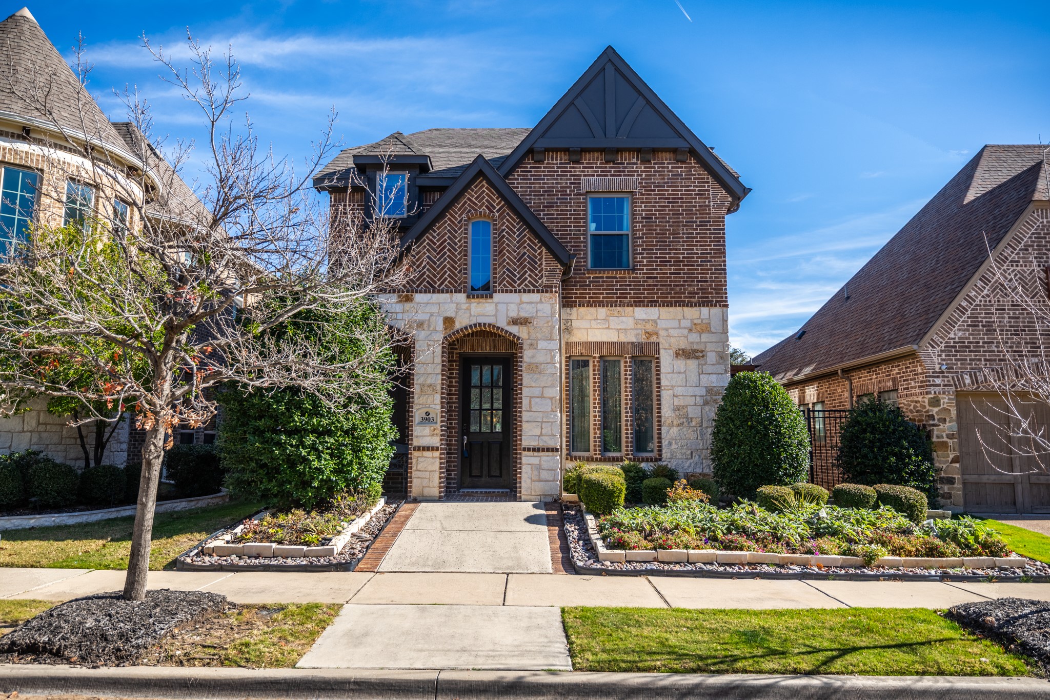 3903 Canton Jade Way