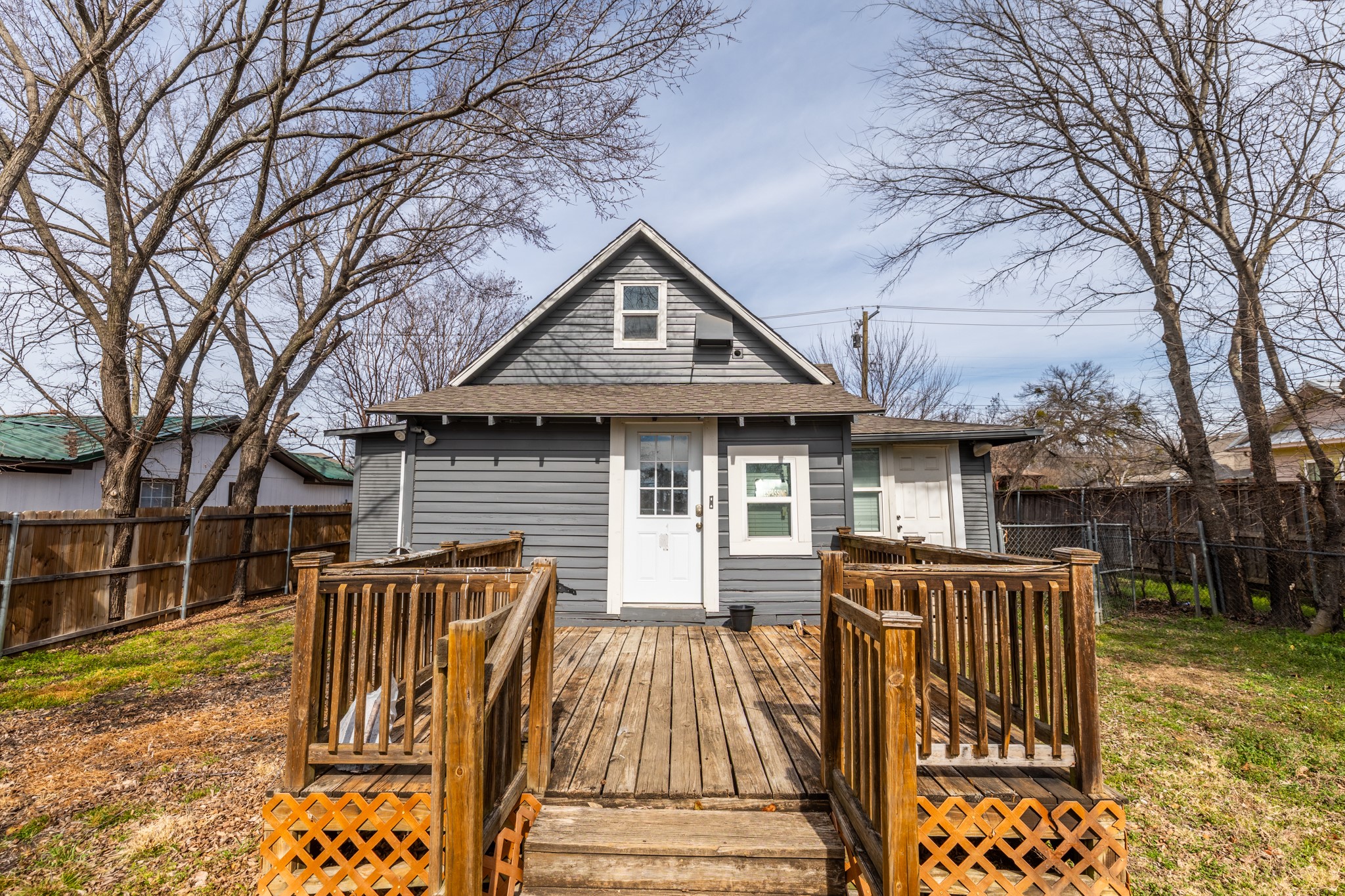 203 W Purdom Avenue