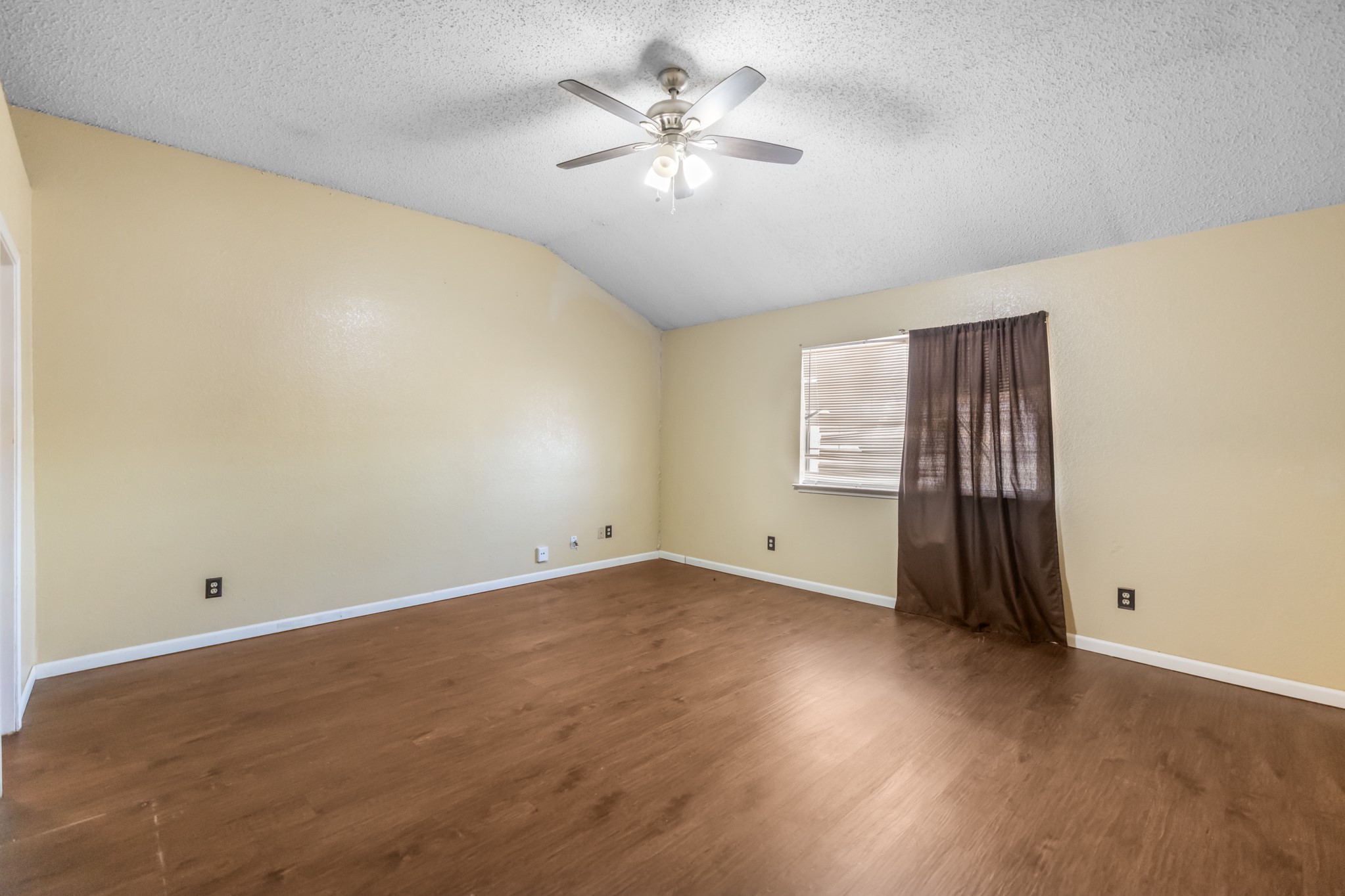 5808 Caprock Drive