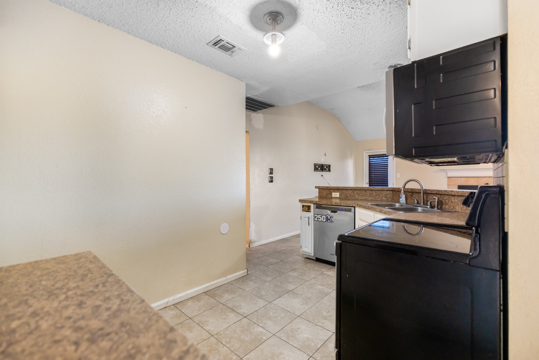 5808 Caprock Drive