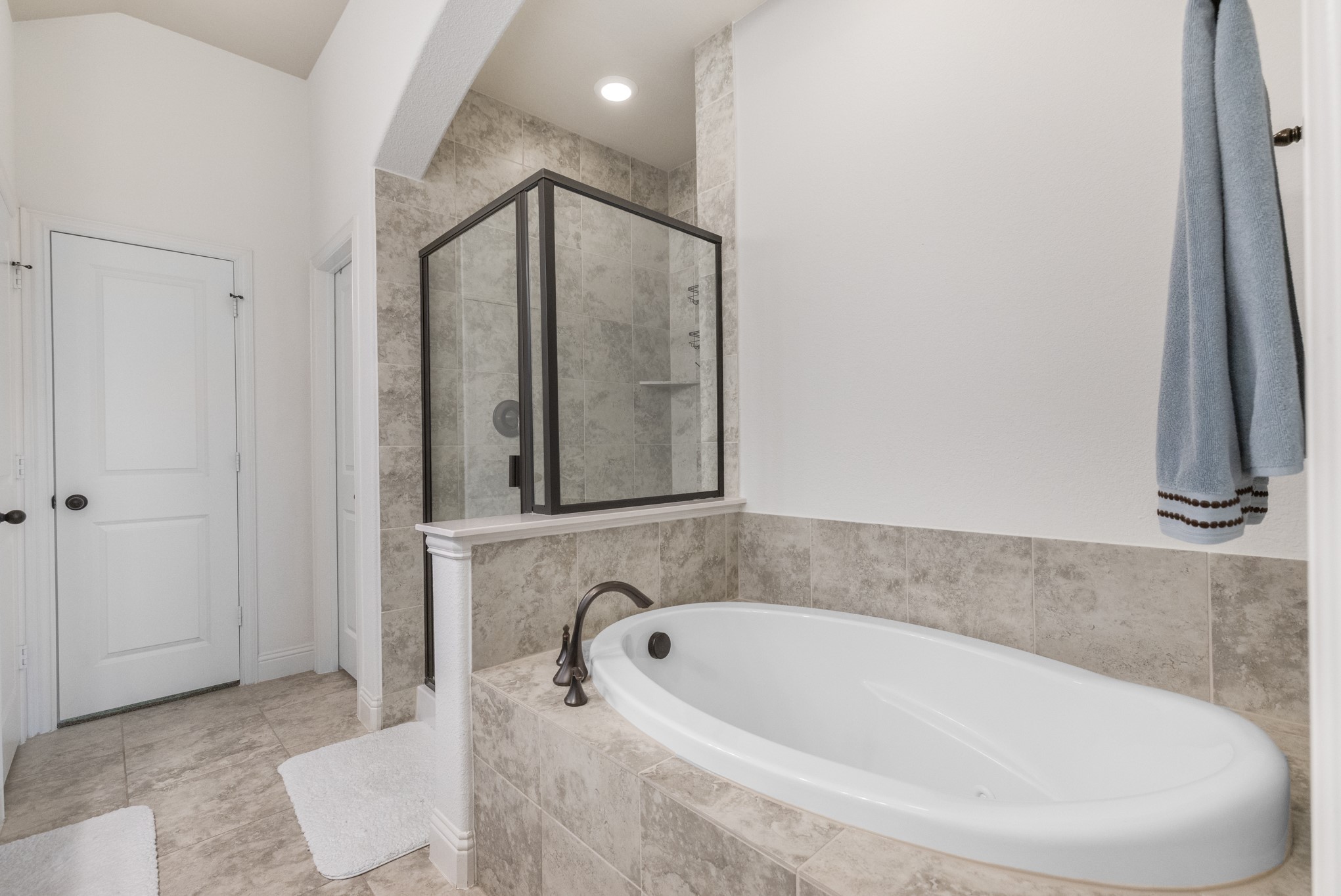 1415 Huntsman Ridge Lane