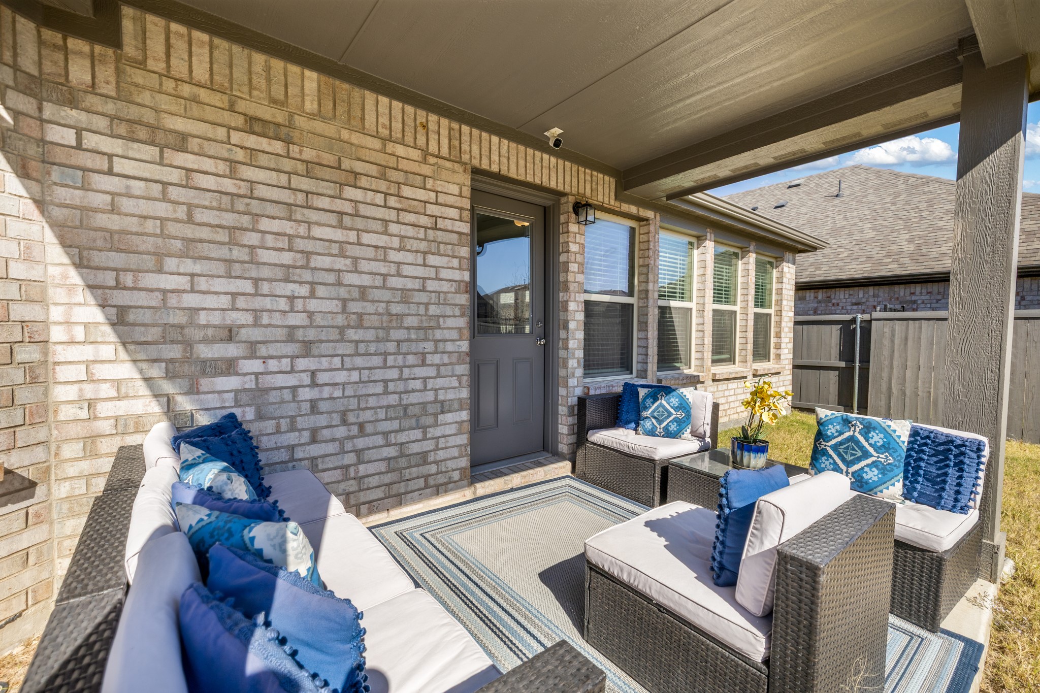 7518 Prairie Holly Lane