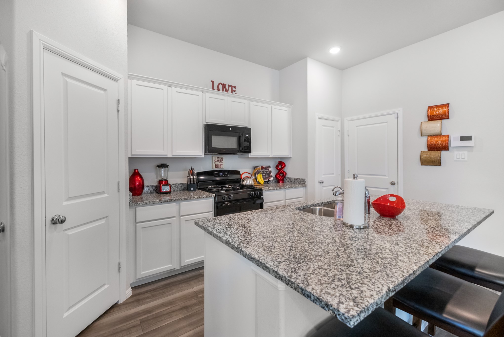 7518 Prairie Holly Lane