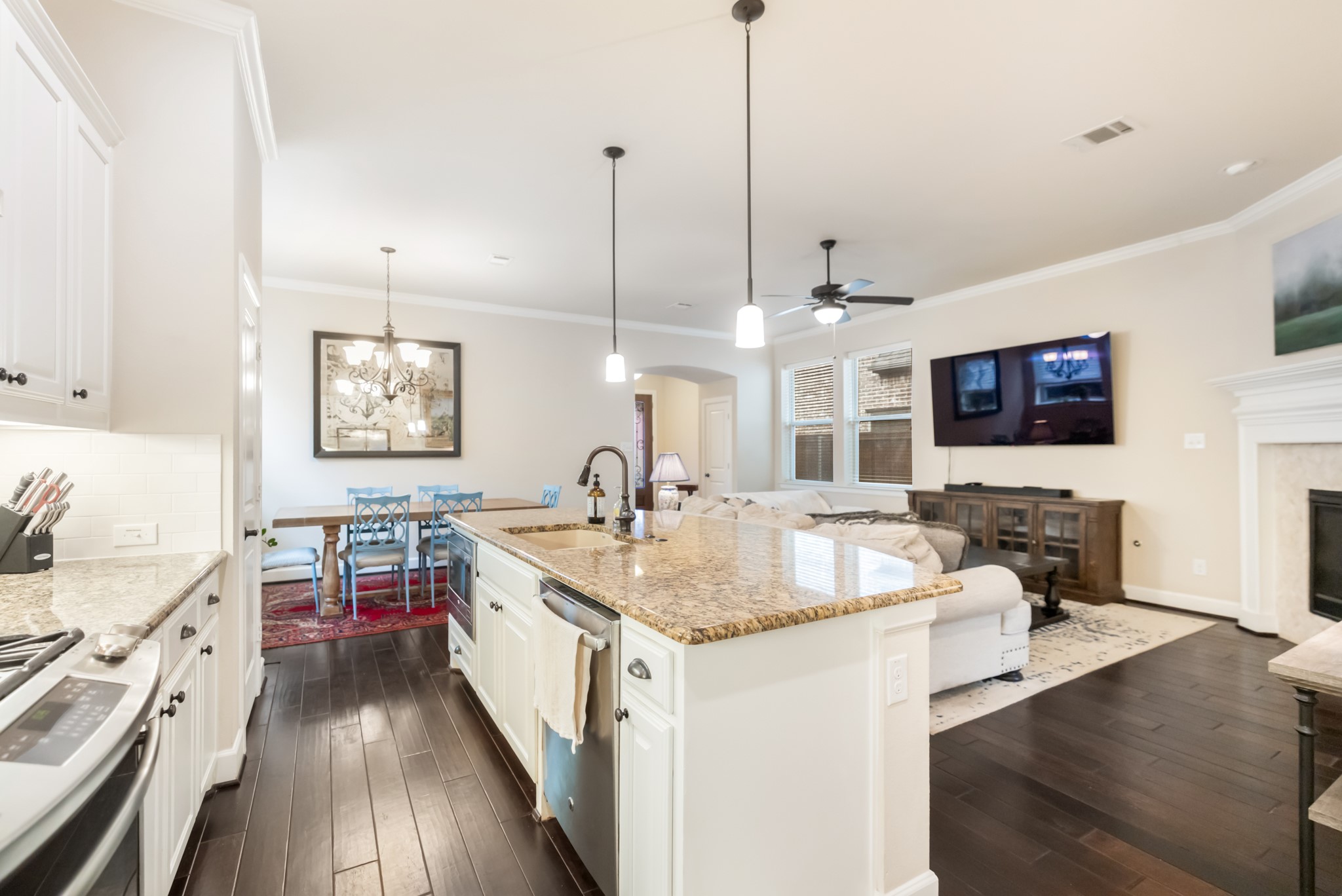 904 Enchanted Wood Drive