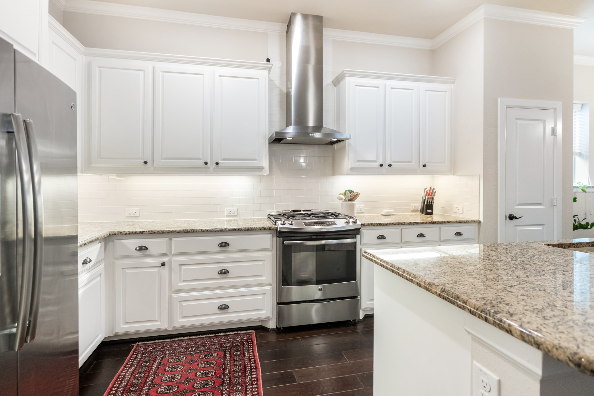 904 Enchanted Wood Drive