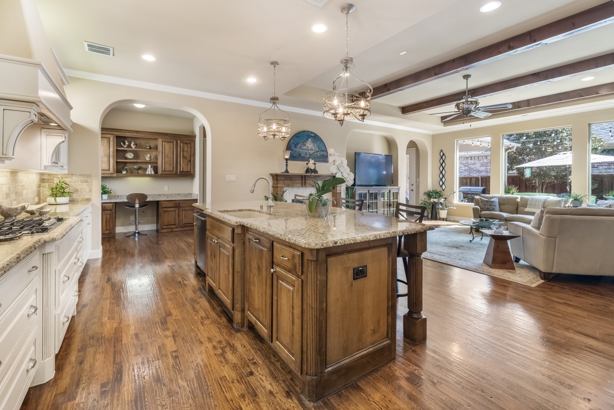 3805 Plum Vista Place