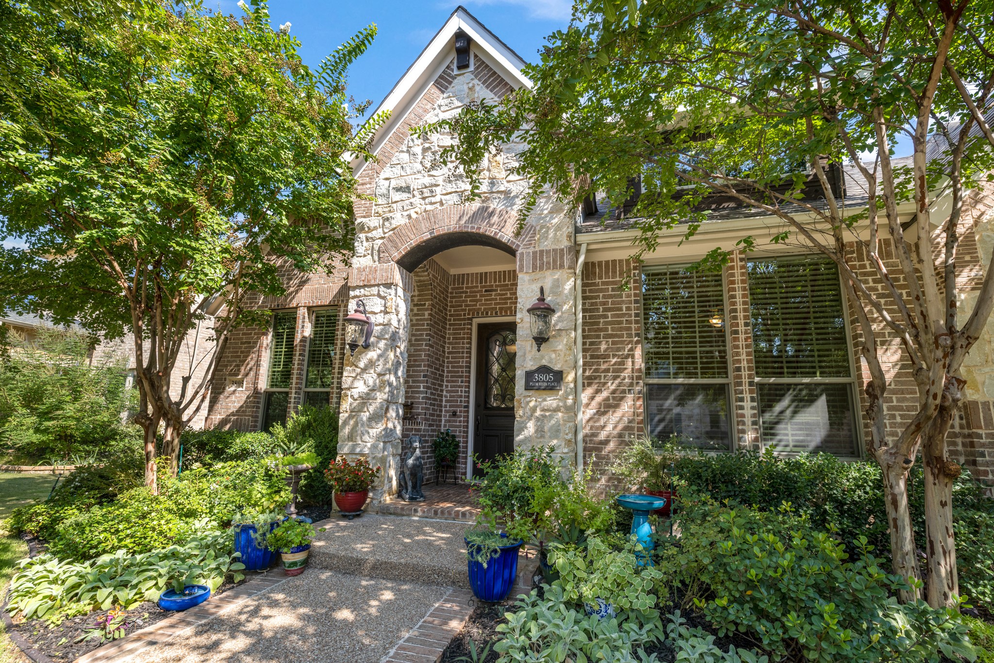 3805 Plum Vista Place