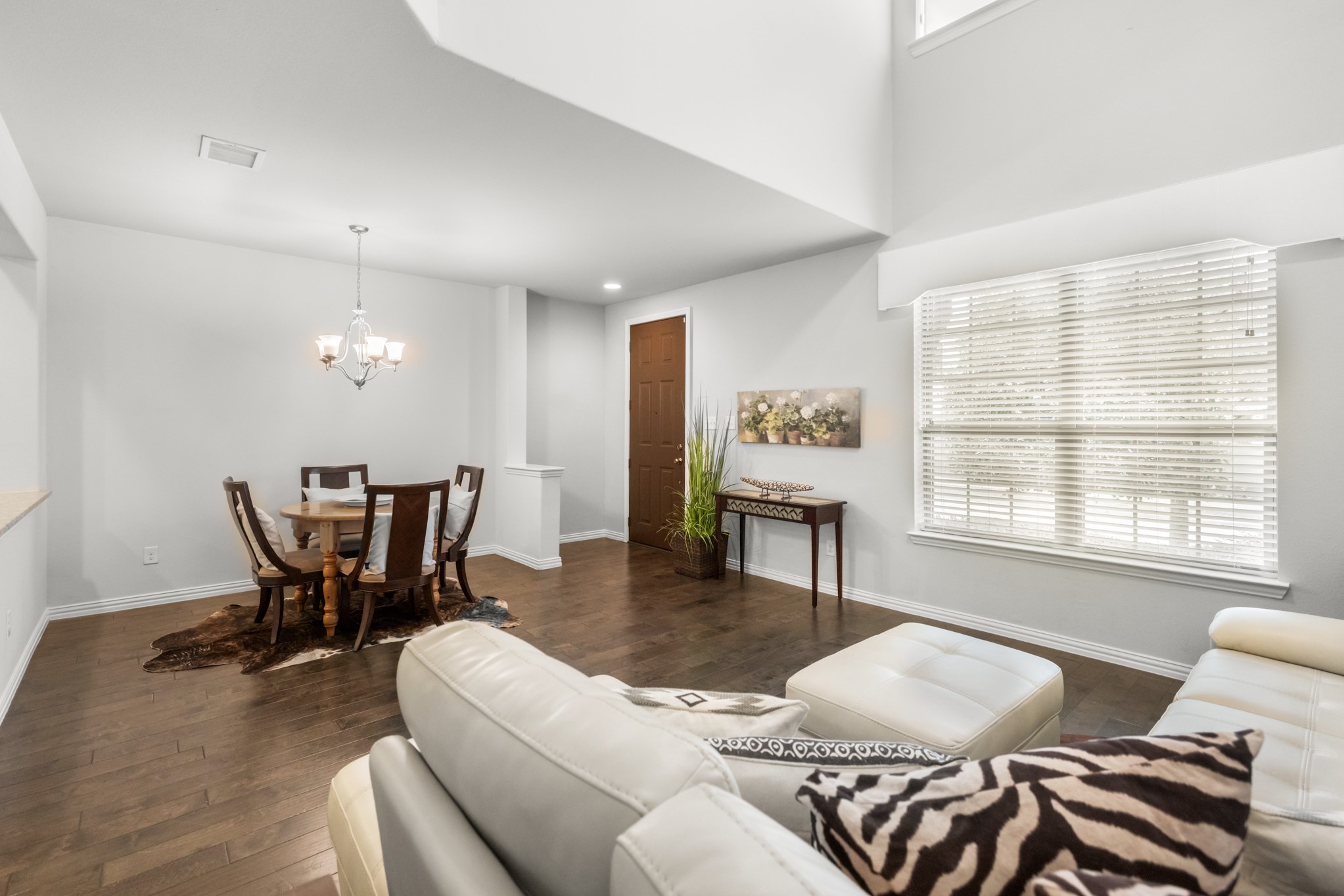 3947 Cascade Sky Drive