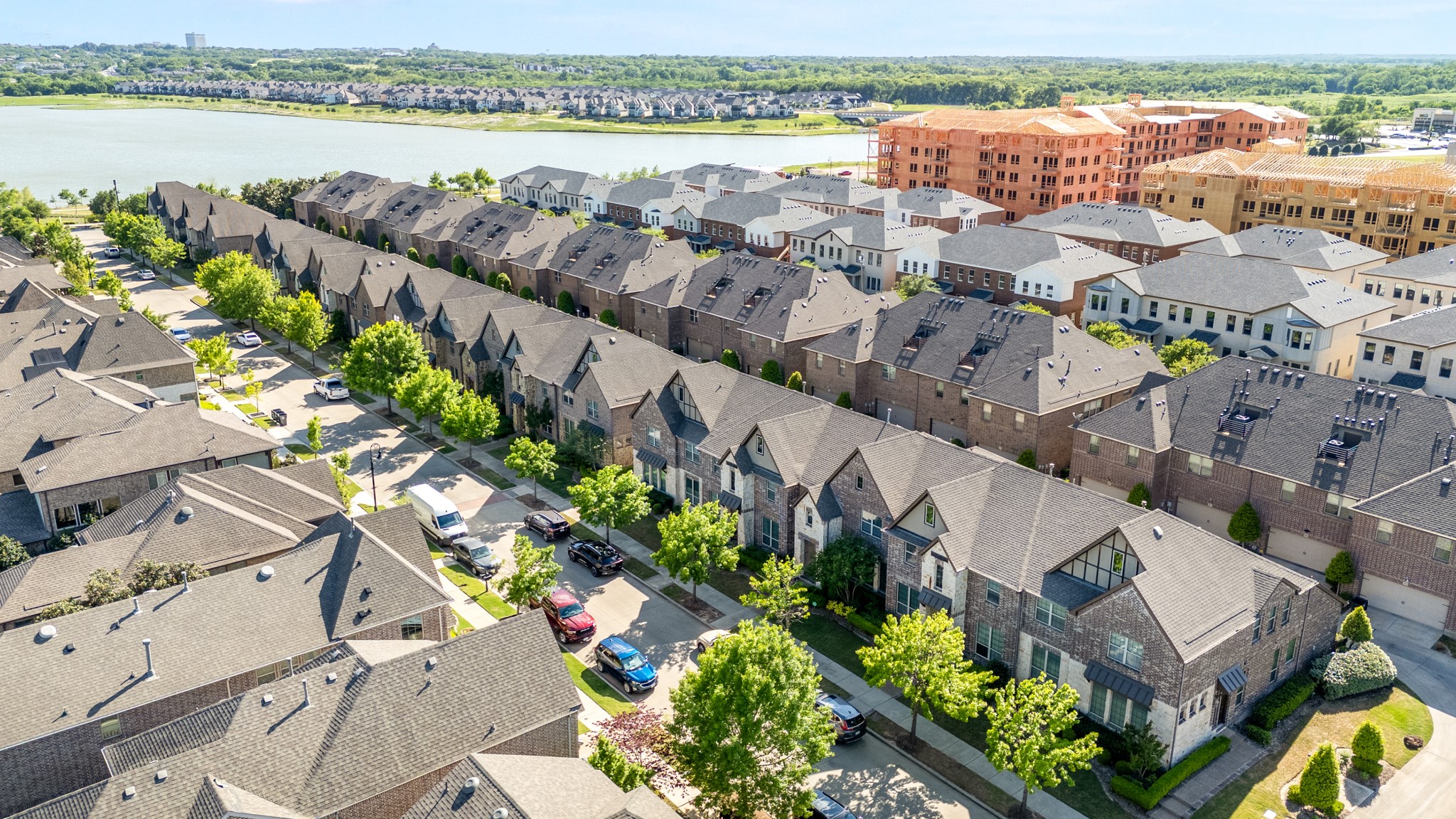 3922 Canton Jade Way