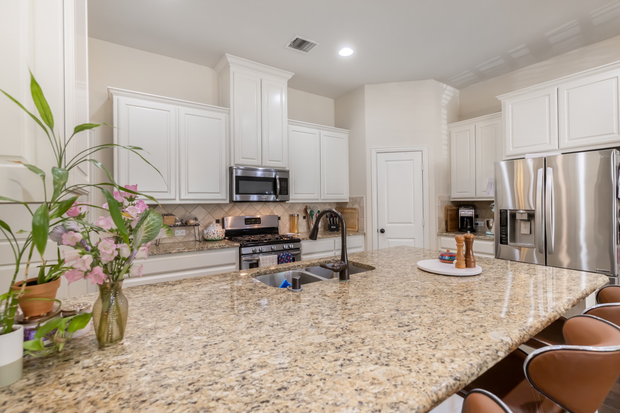 3922 Canton Jade Way