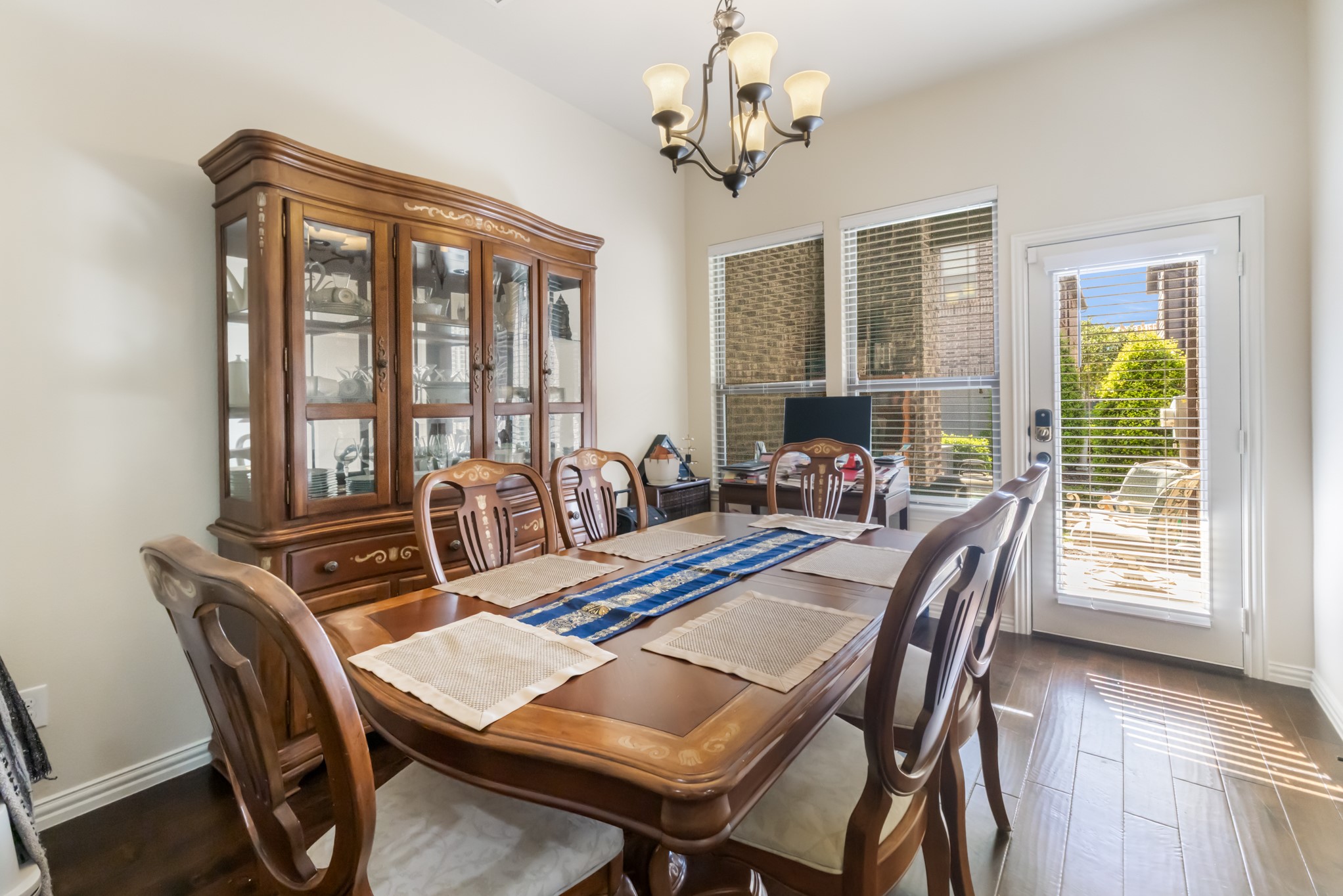 3922 Canton Jade Way