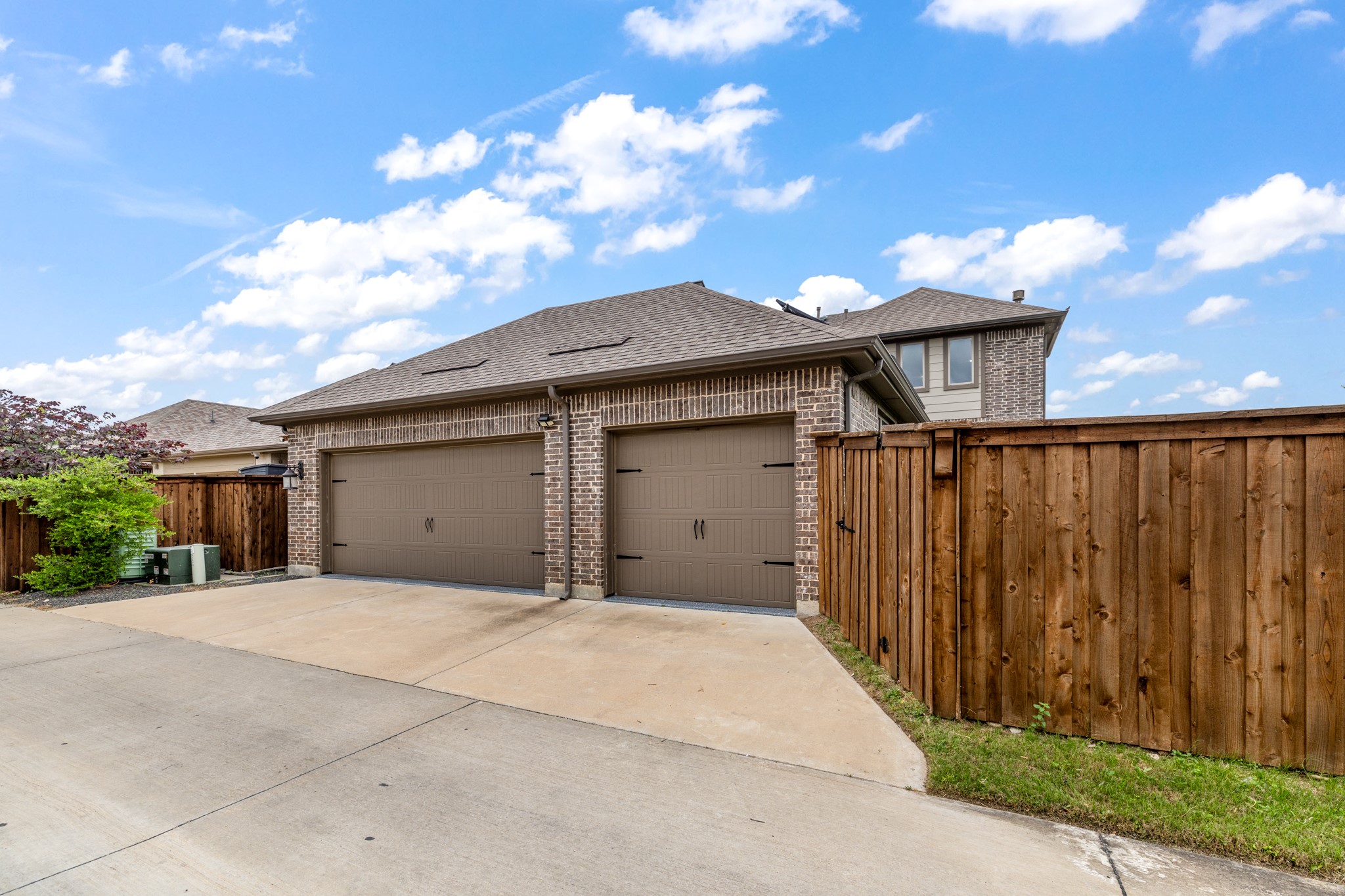 1601 Birds Fort Trail