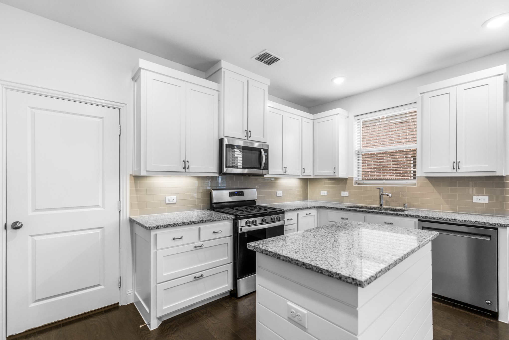 4611 Smokey Quartz Lane