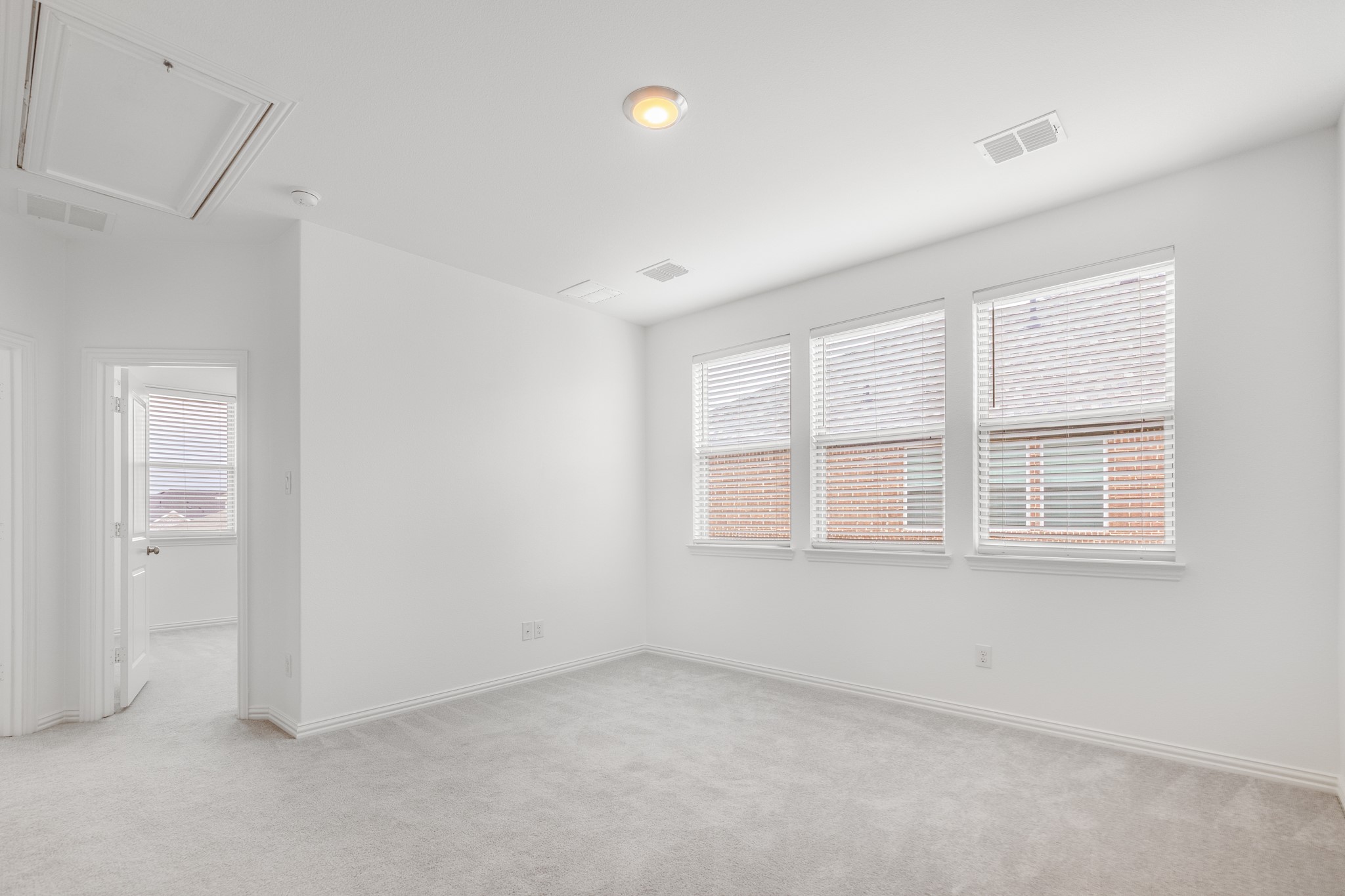 4611 Smokey Quartz Lane