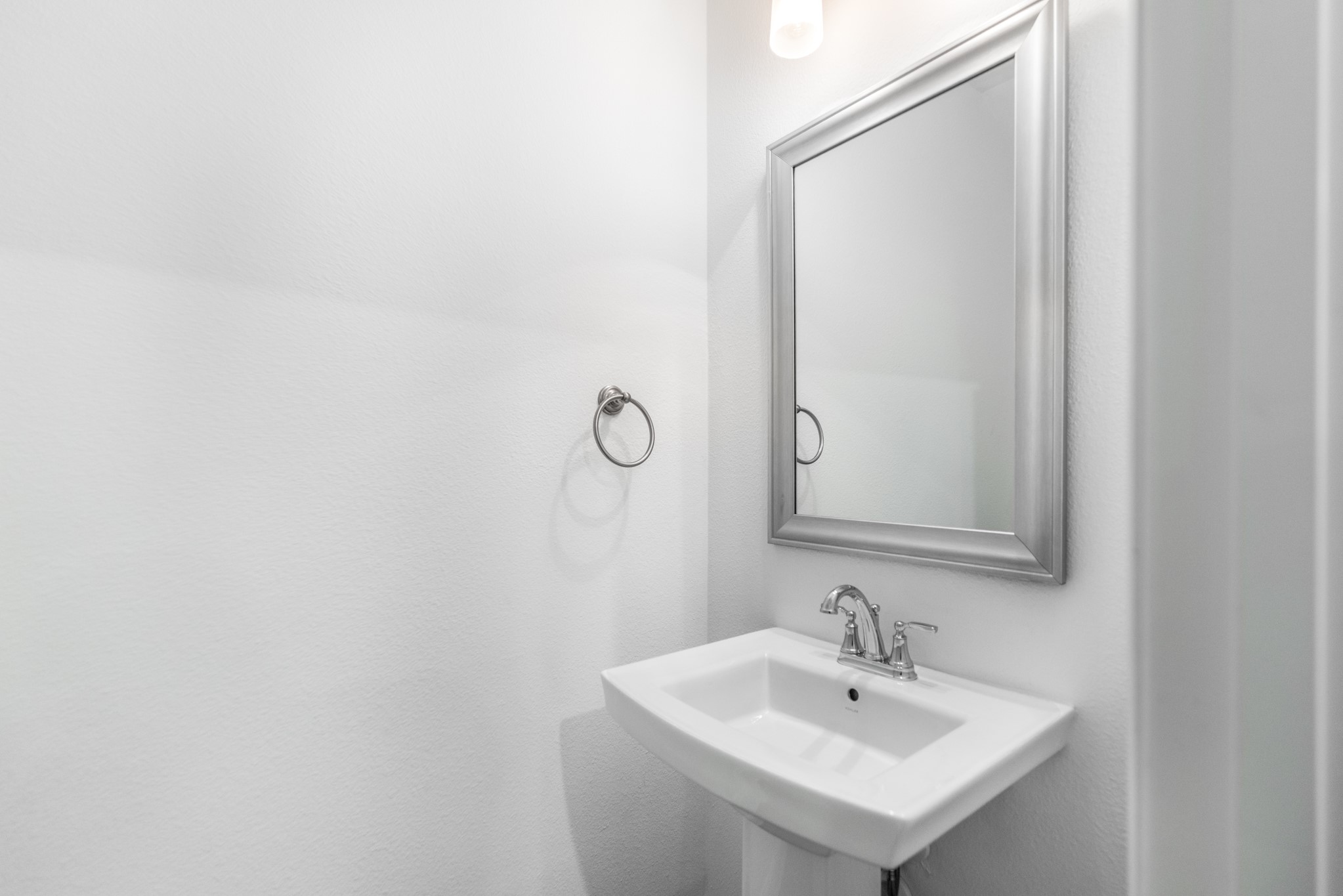 4611 Smokey Quartz Lane