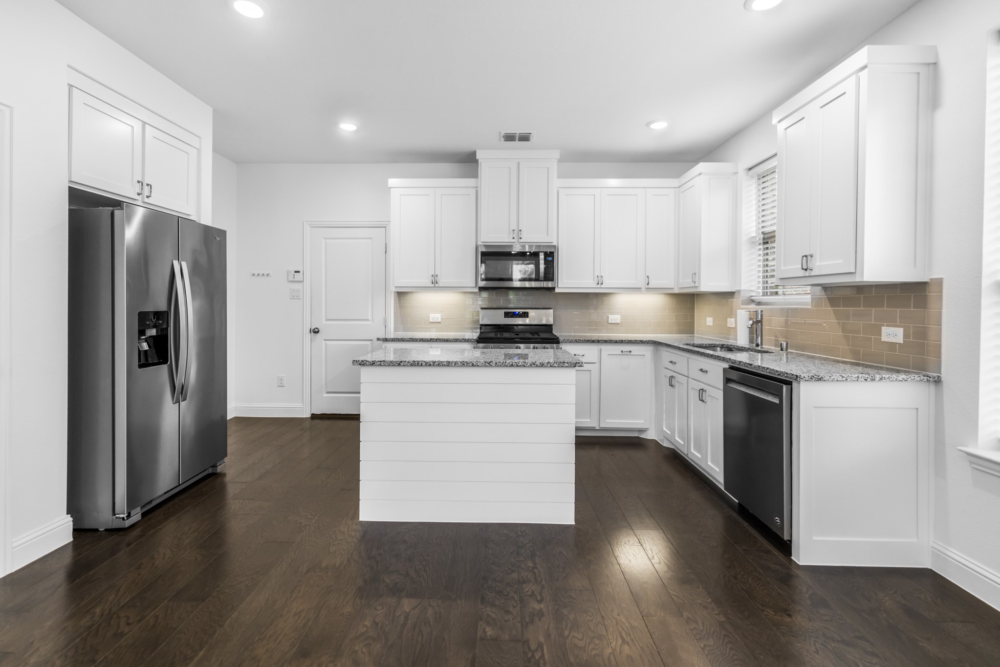 4611 Smokey Quartz Lane