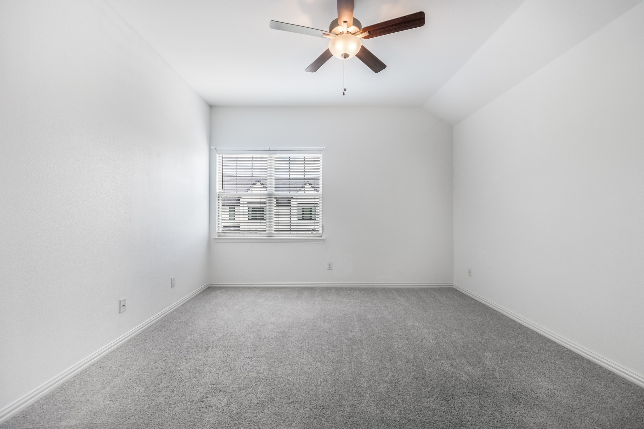 4611 Smokey Quartz Lane