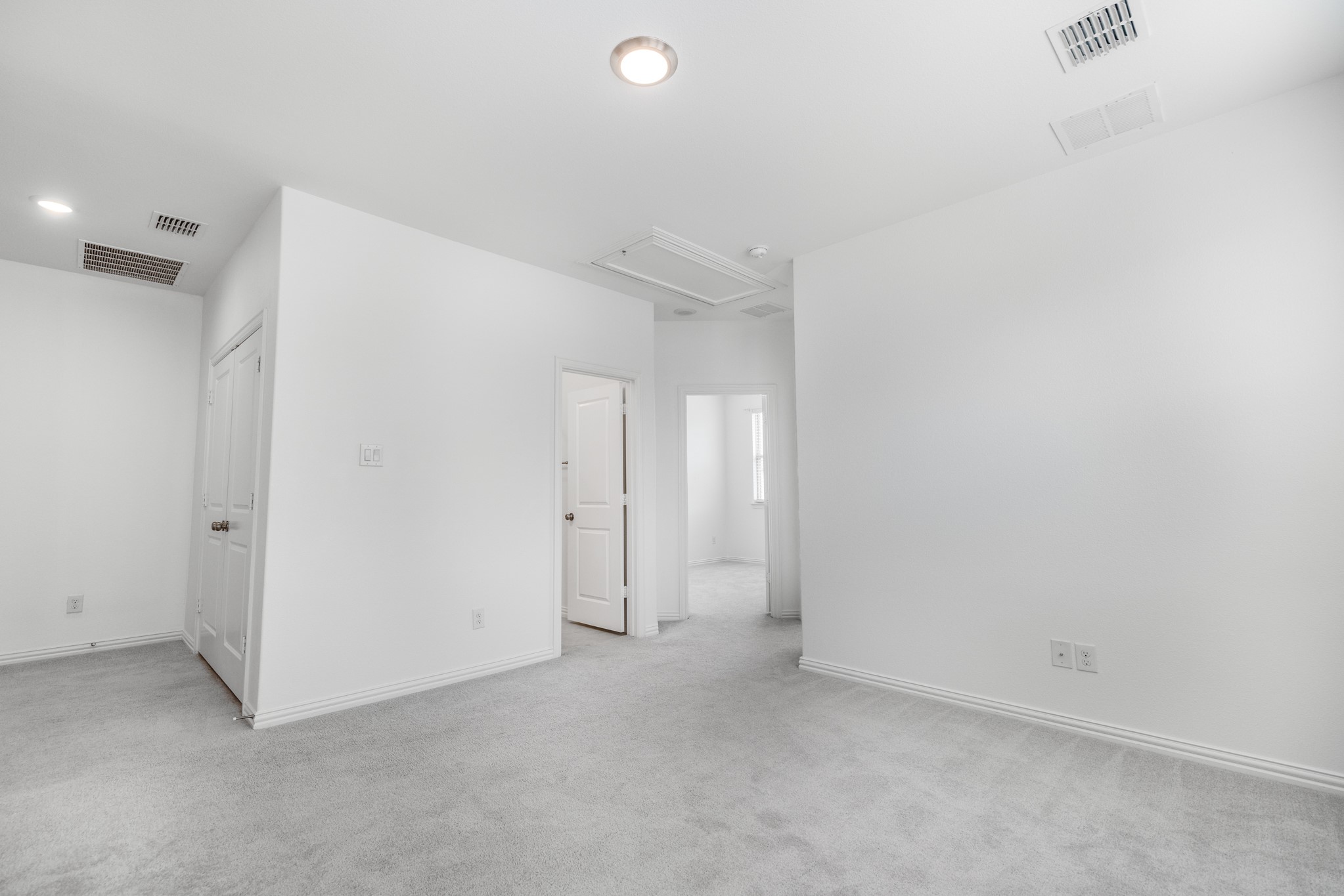 4611 Smokey Quartz Lane