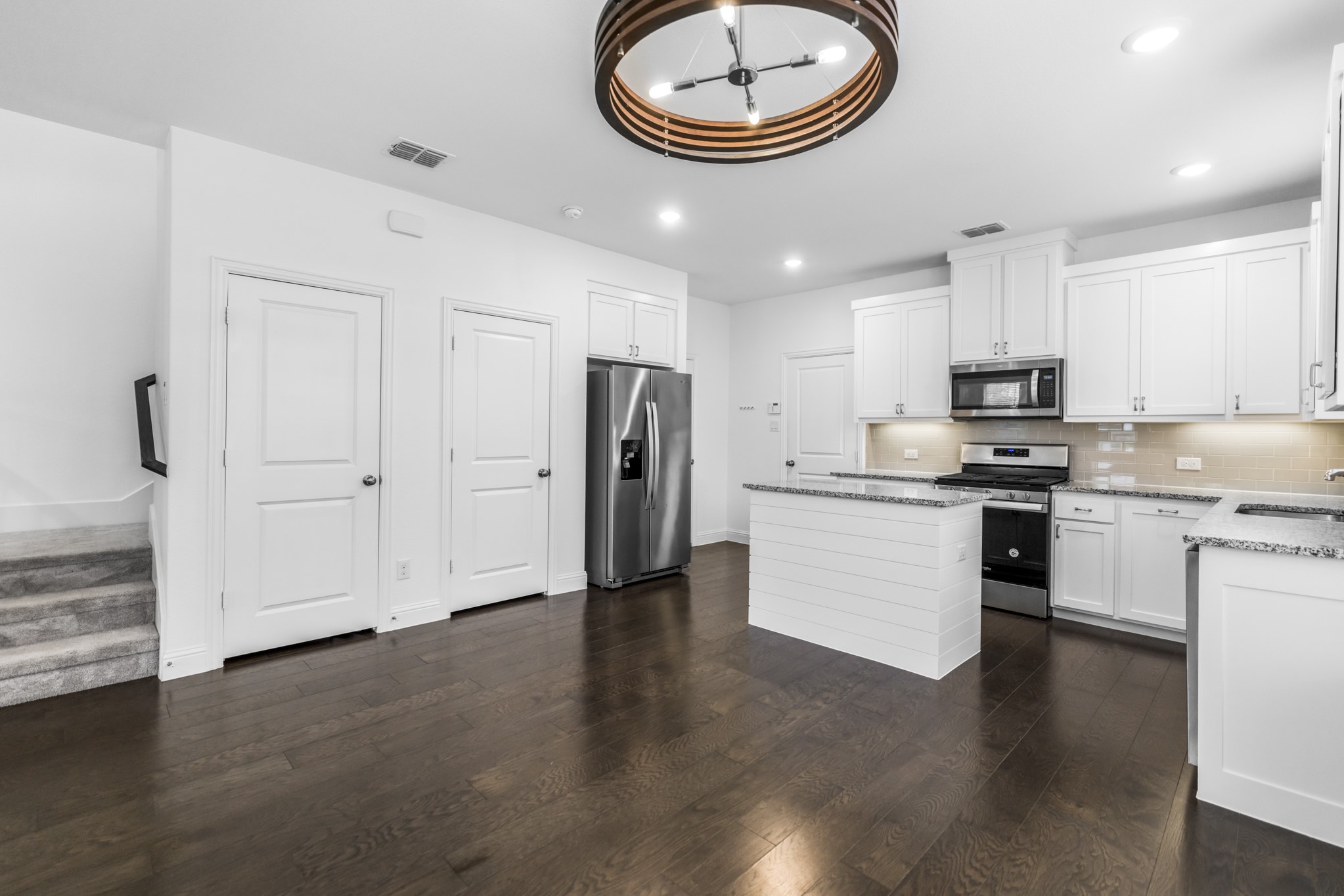 4611 Smokey Quartz Lane