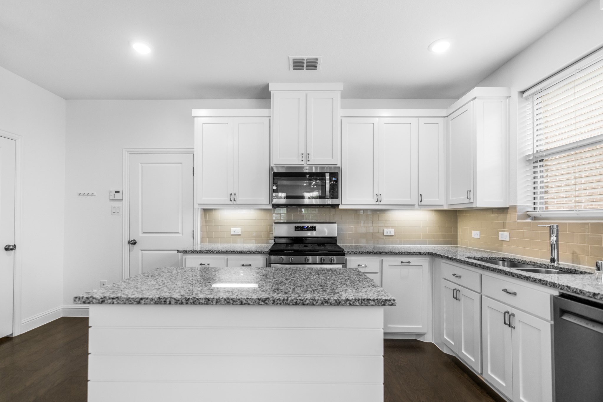 4611 Smokey Quartz Lane