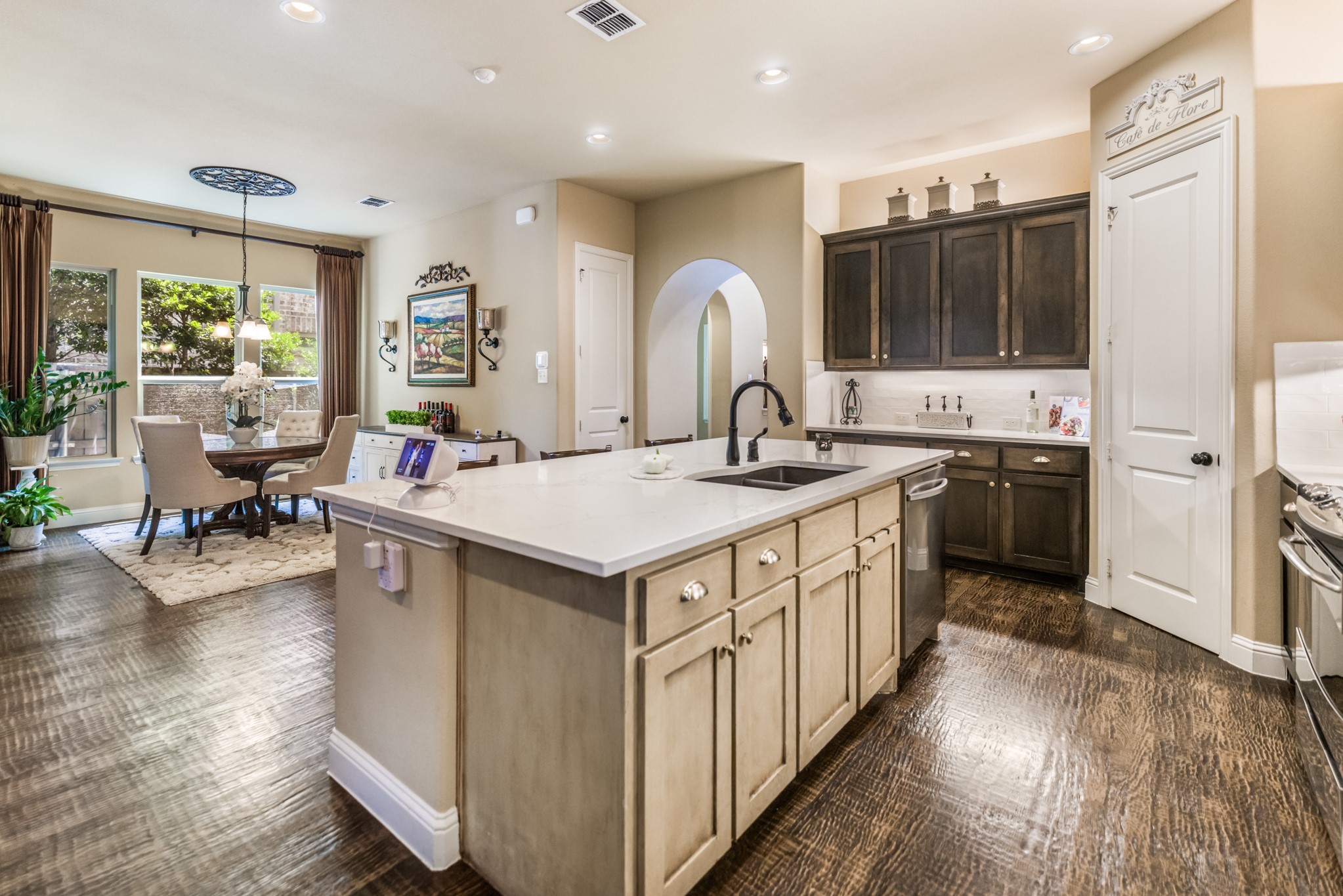 3905 Jasmine Fox Lane