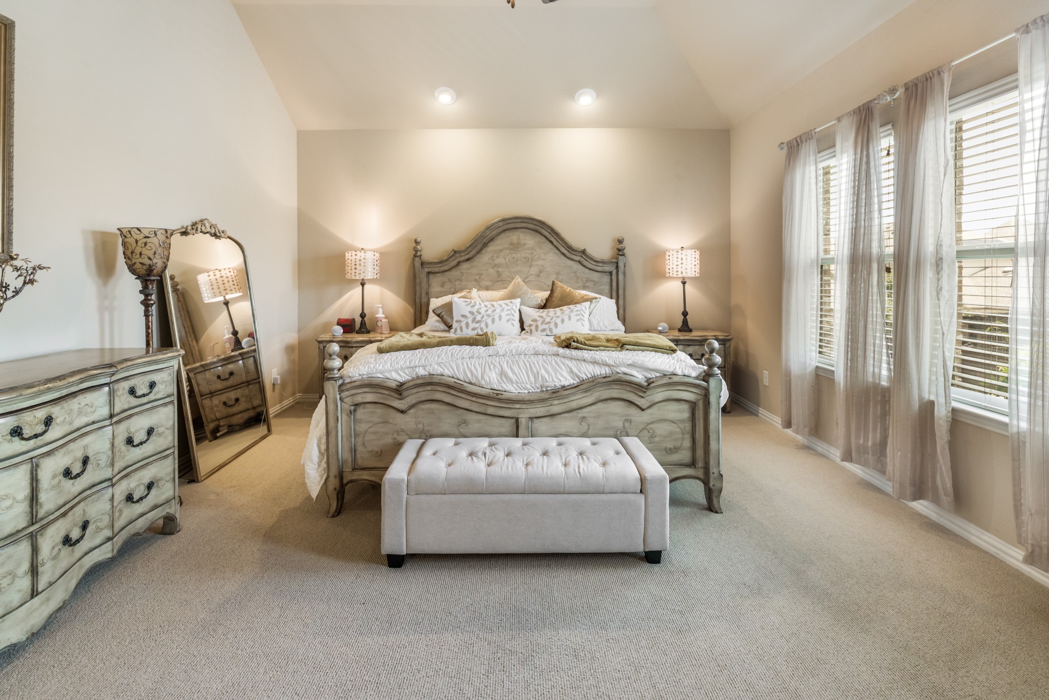 3905 Jasmine Fox Lane