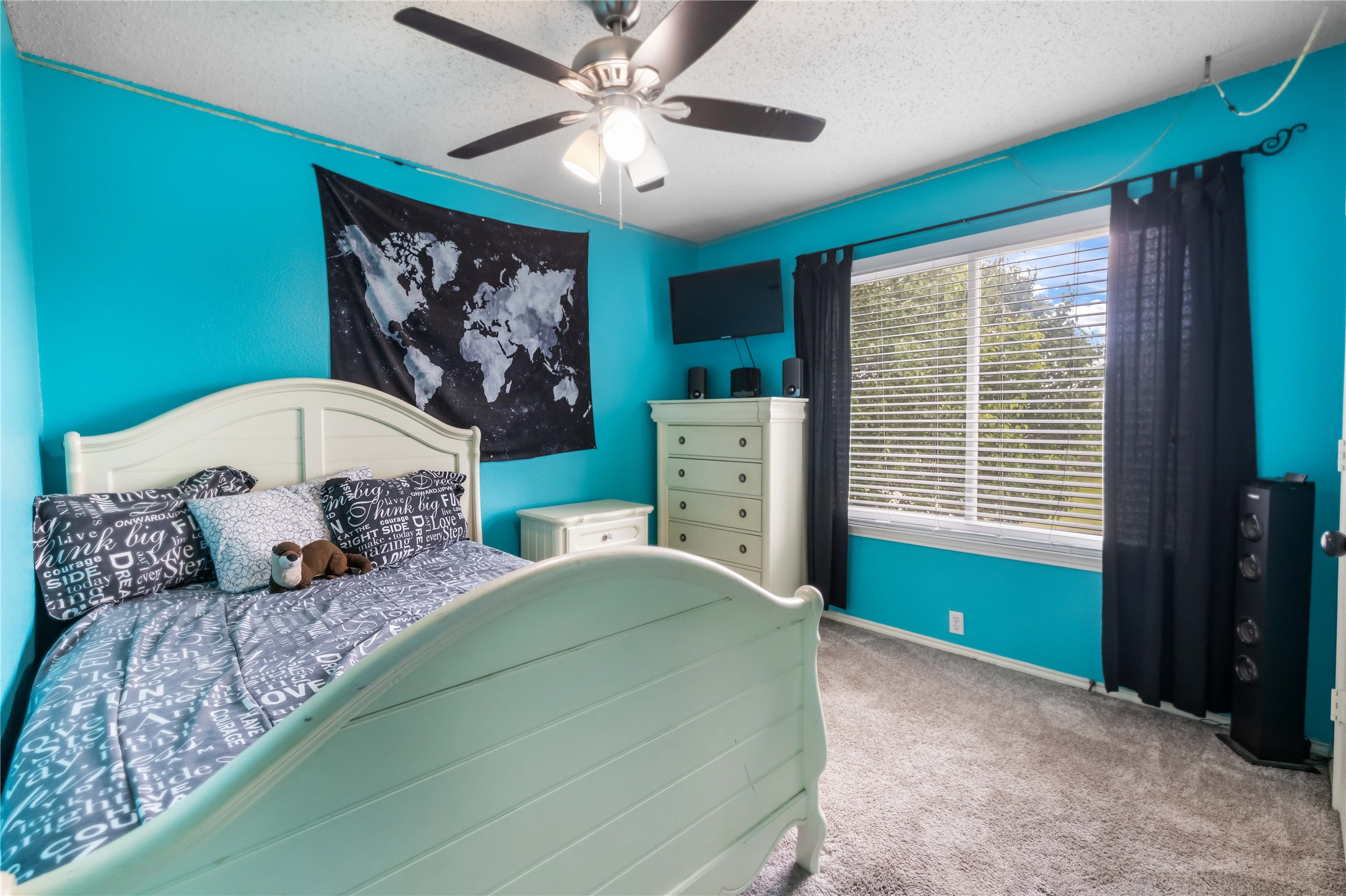 1402 Anglican Drive