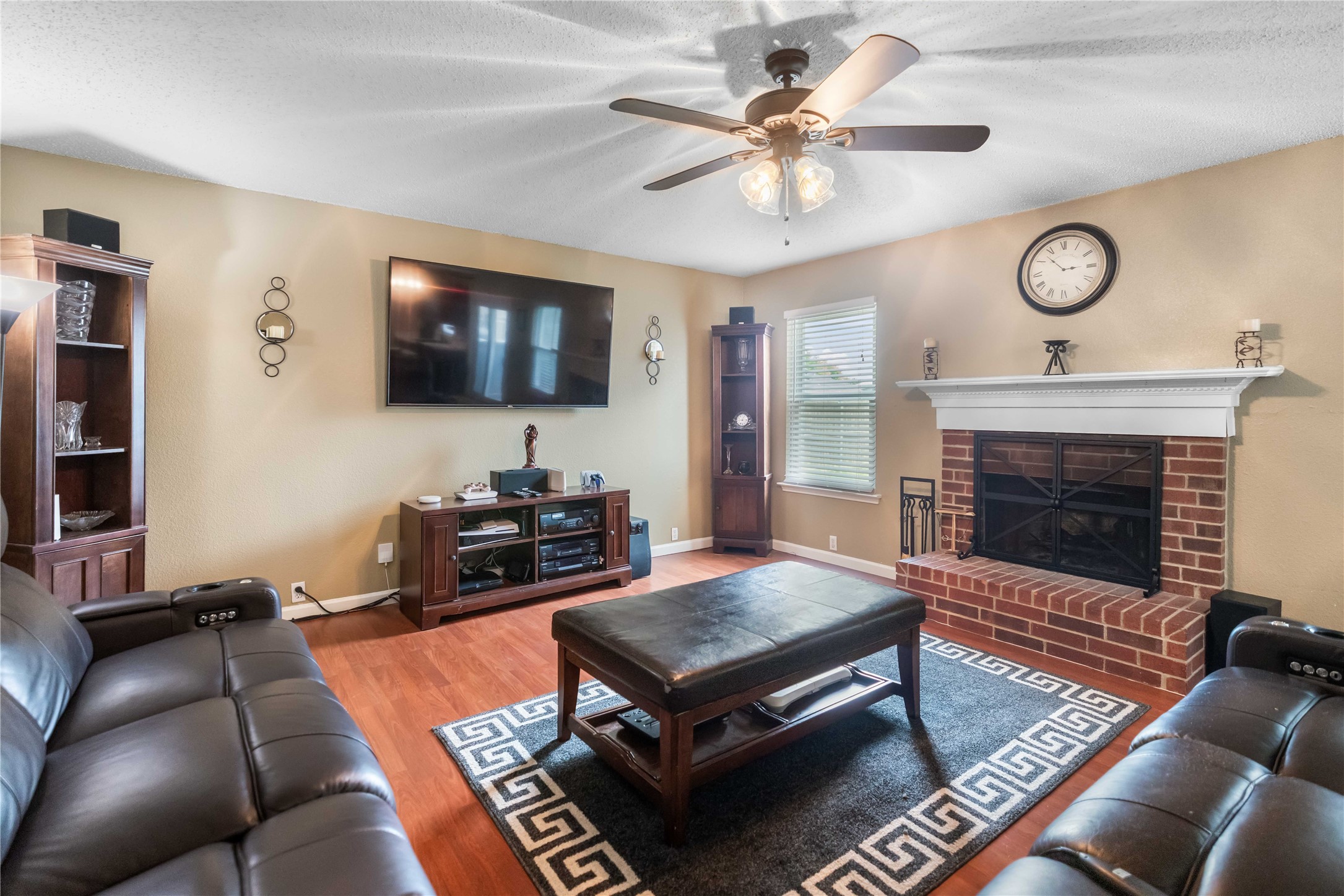 1402 Anglican Drive