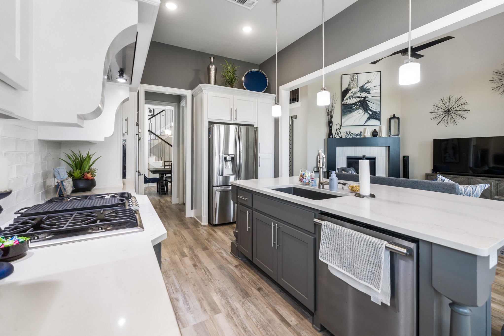 1702 Sycamore Peak Trail