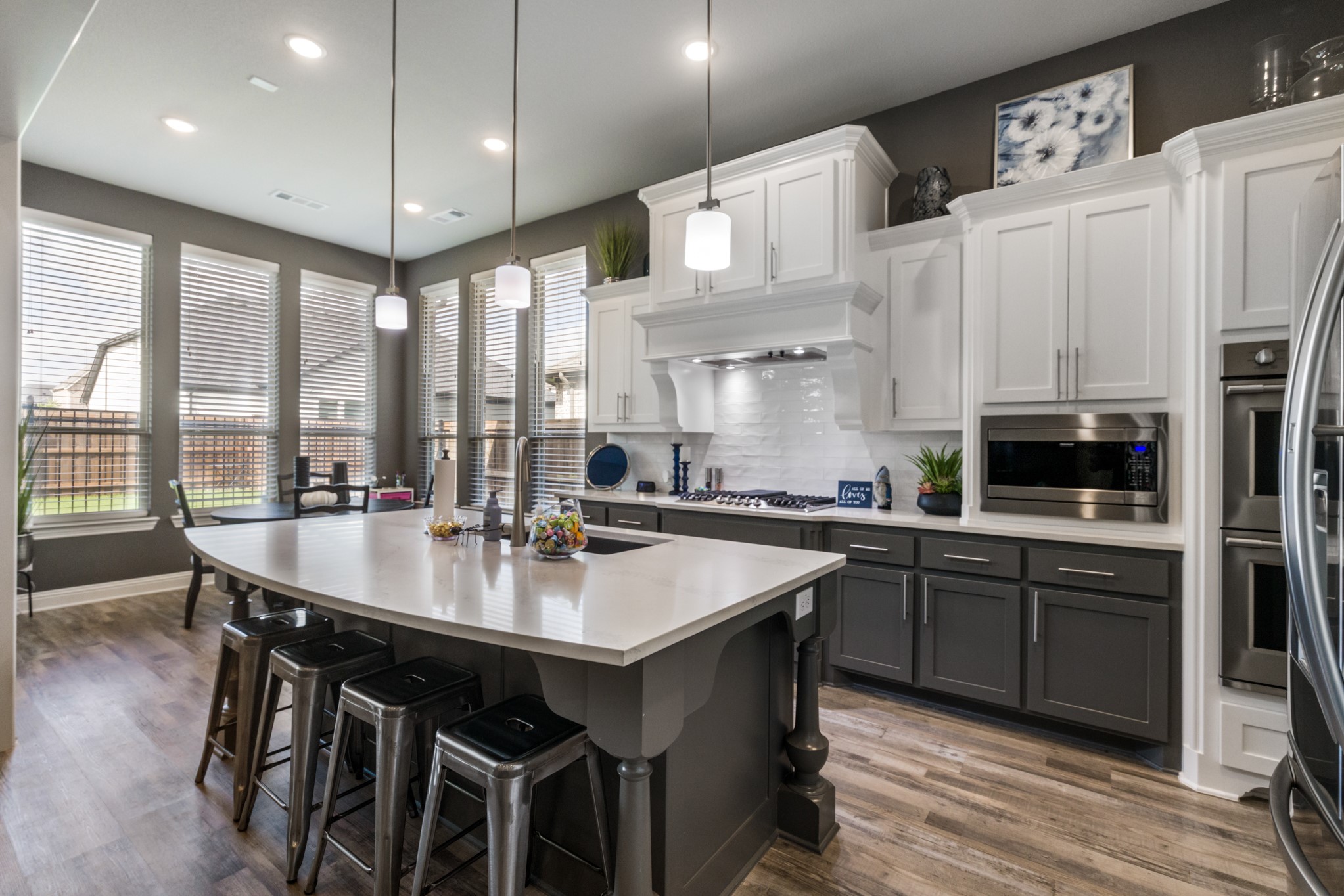 1702 Sycamore Peak Trail