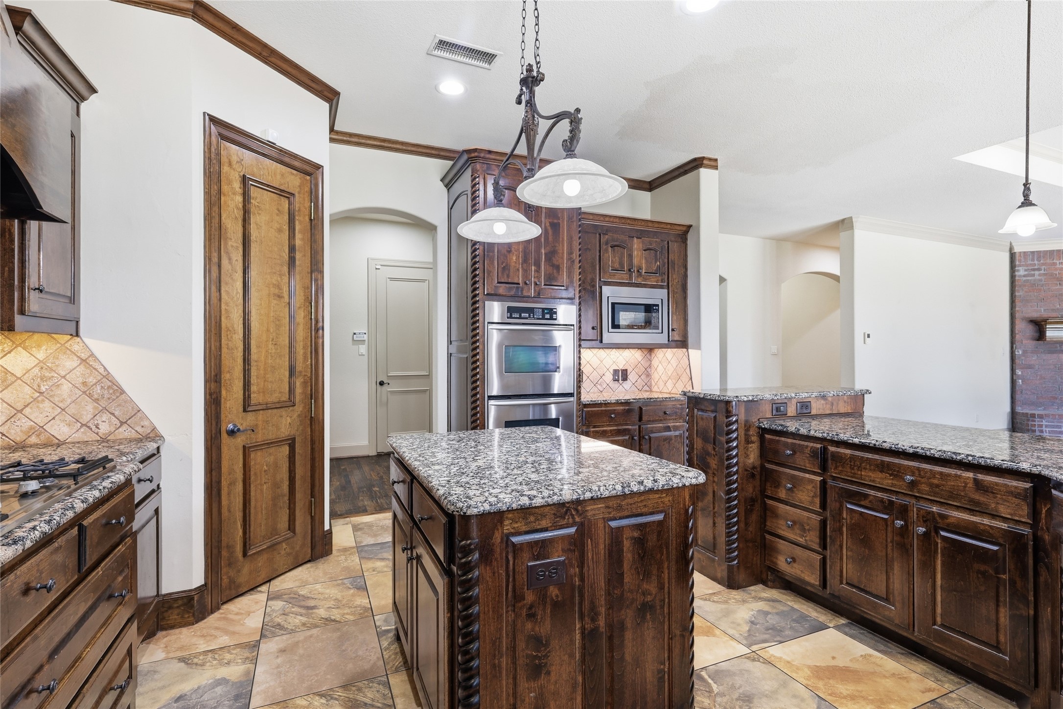 1453 Whitley Road