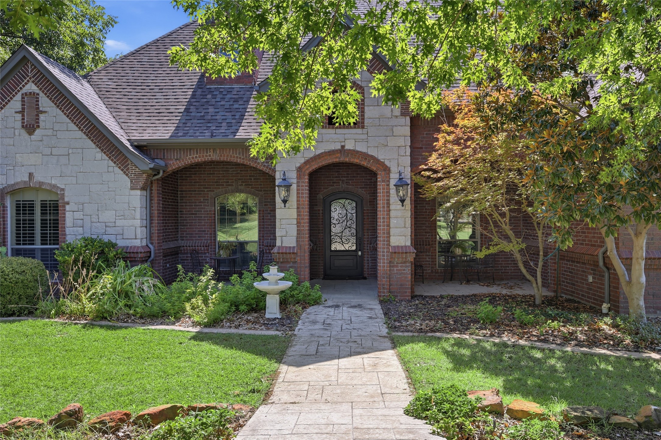 1453 Whitley Road