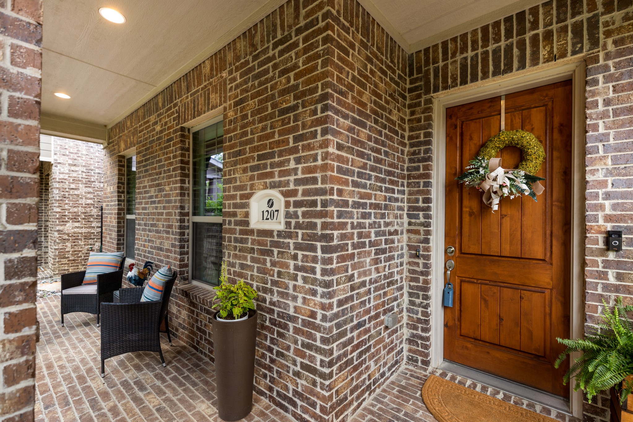 1207 Harris Hawk Way
