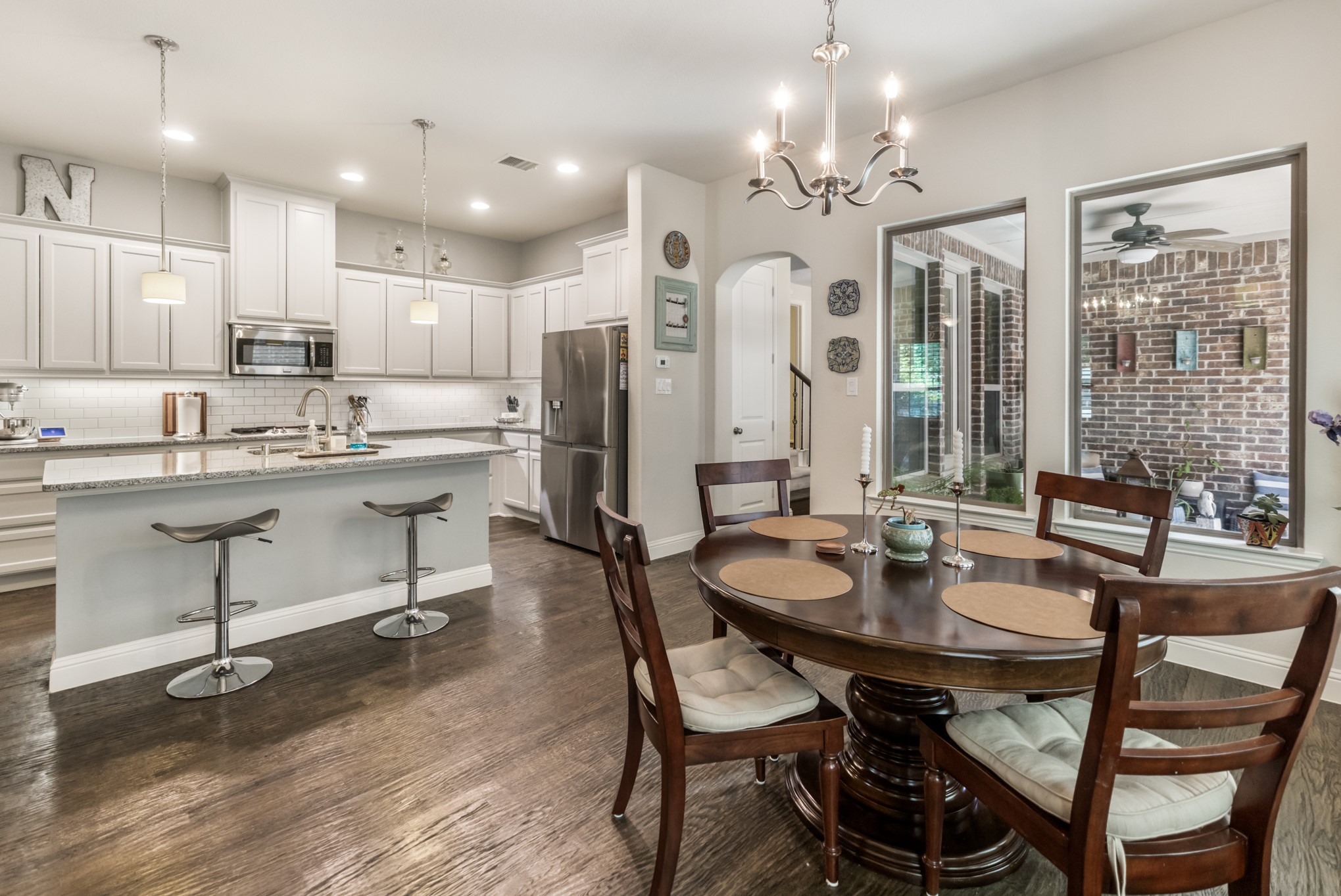 1207 Harris Hawk Way