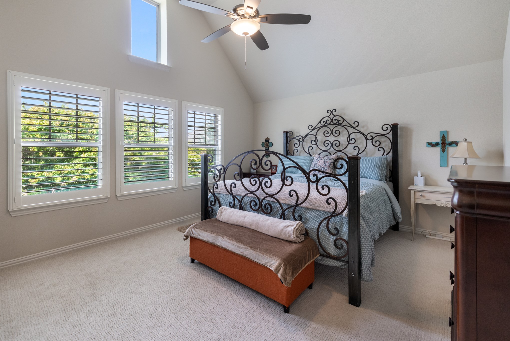 1207 Harris Hawk Way