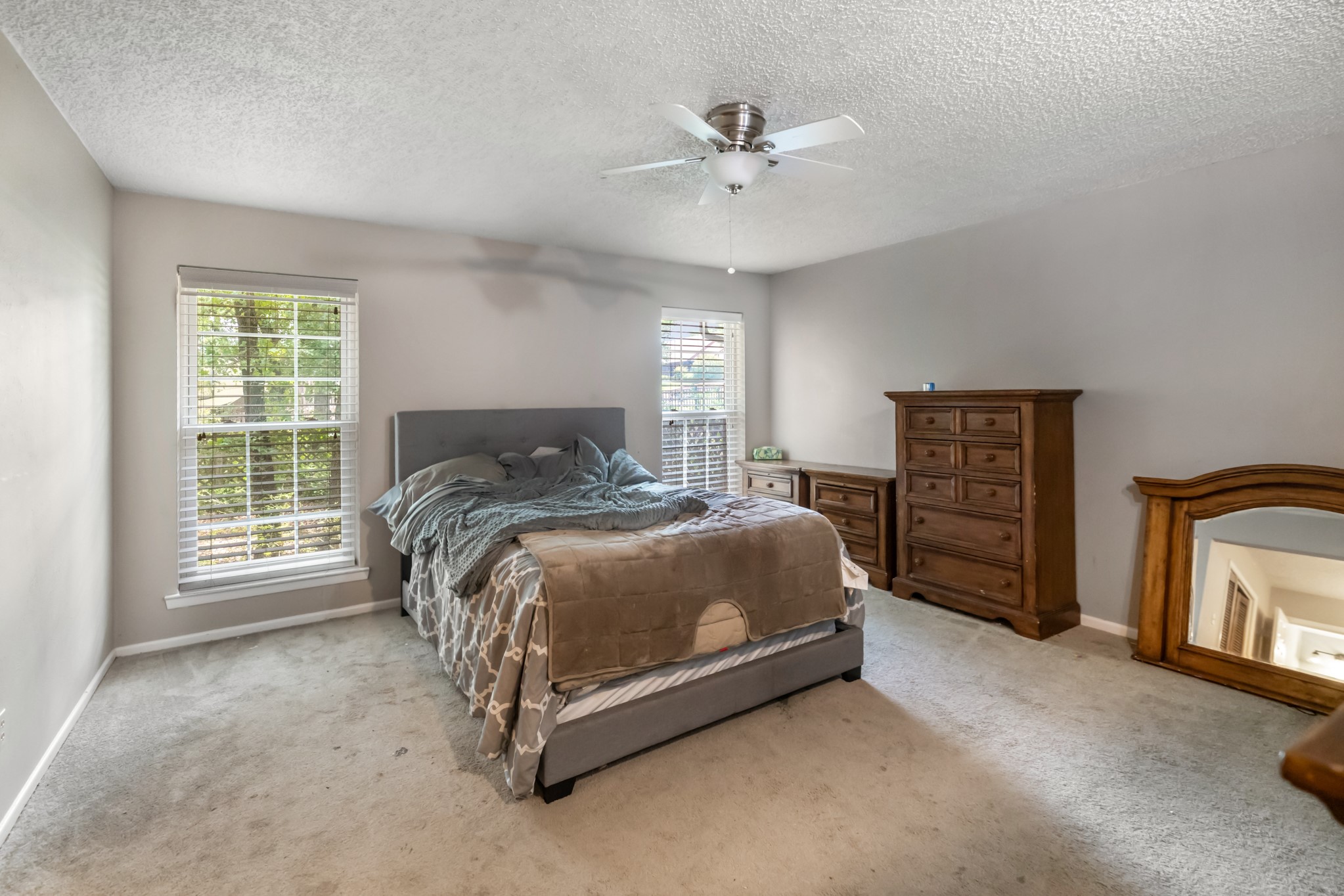 1707 Woodridge Circle