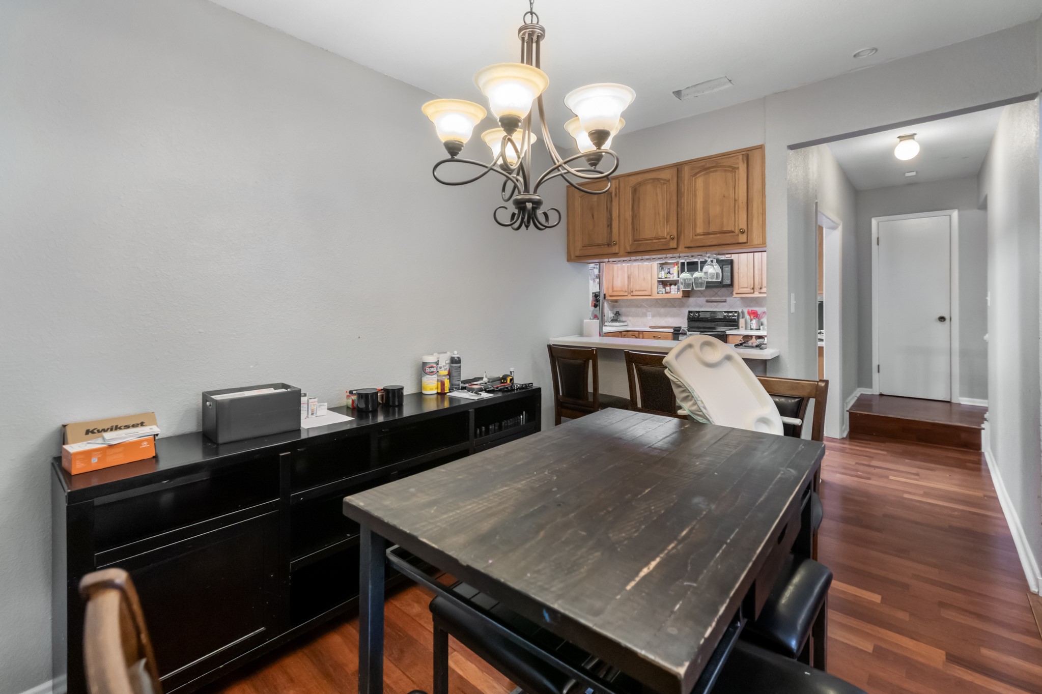 1707 Woodridge Circle
