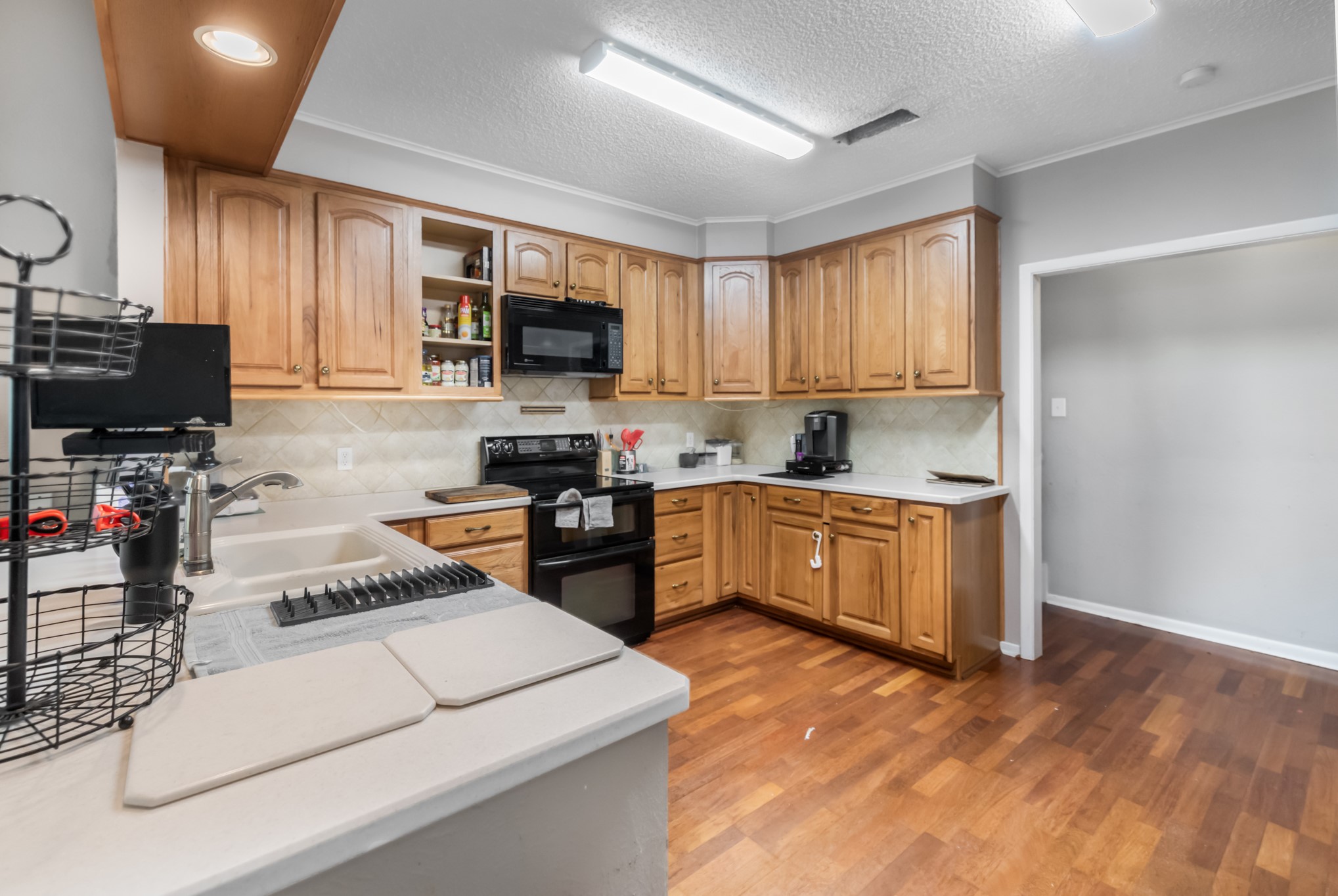 1707 Woodridge Circle
